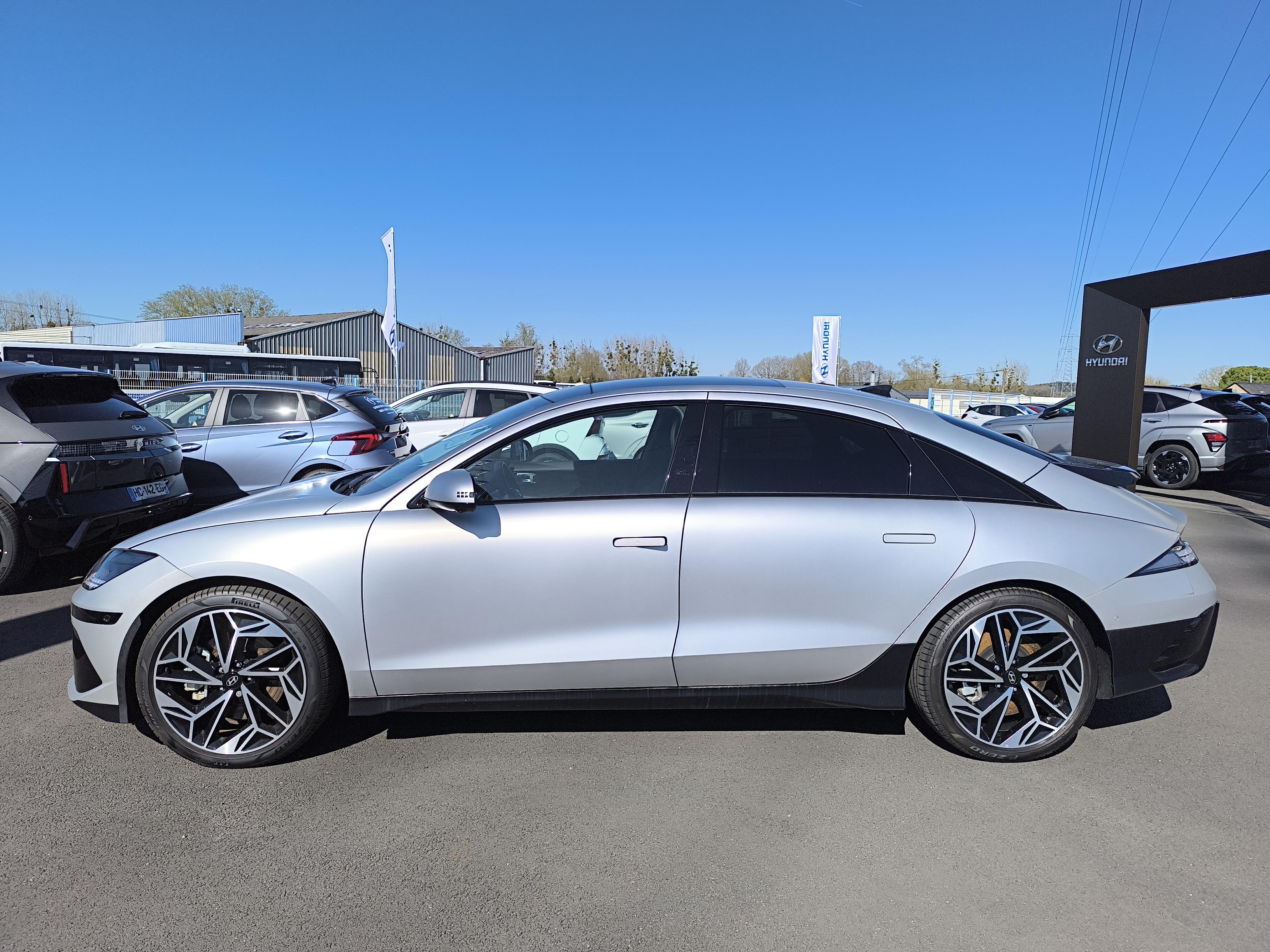 HYUNDAI Ioniq 6 77 kWh HTRAC - 325 ch Executive - Véhicule Occasion - Océane Auto HYUNDAI Ioniq 6 77 kWh HTRAC - 325 ch Executive - Véhicule Occasion Océane Auto