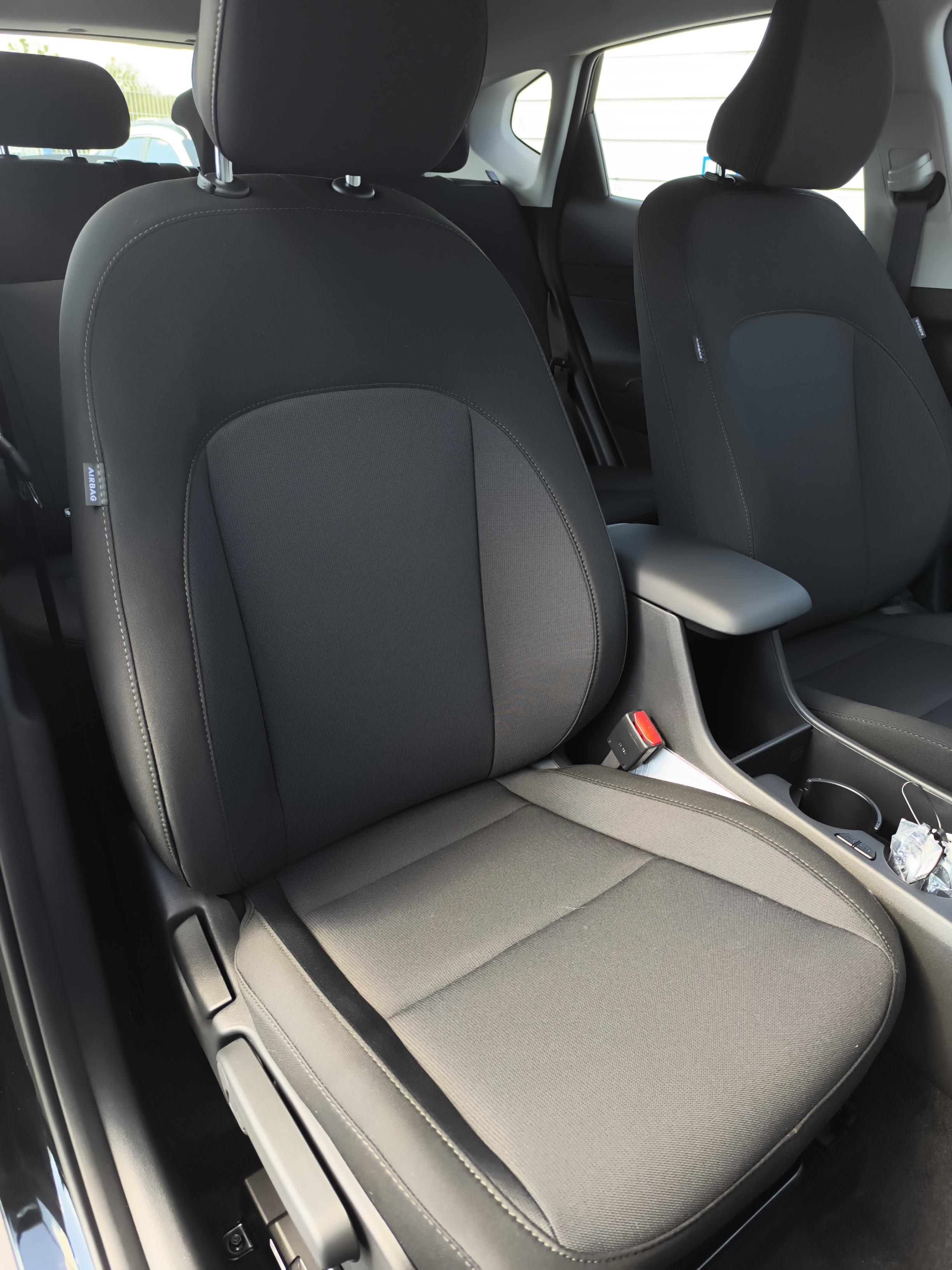 HYUNDAI Kona Hybrid 129 Intuitive - Véhicule Occasion - Océane Auto HYUNDAI Kona Hybrid 129 Intuitive - Véhicule Occasion Océane Auto
