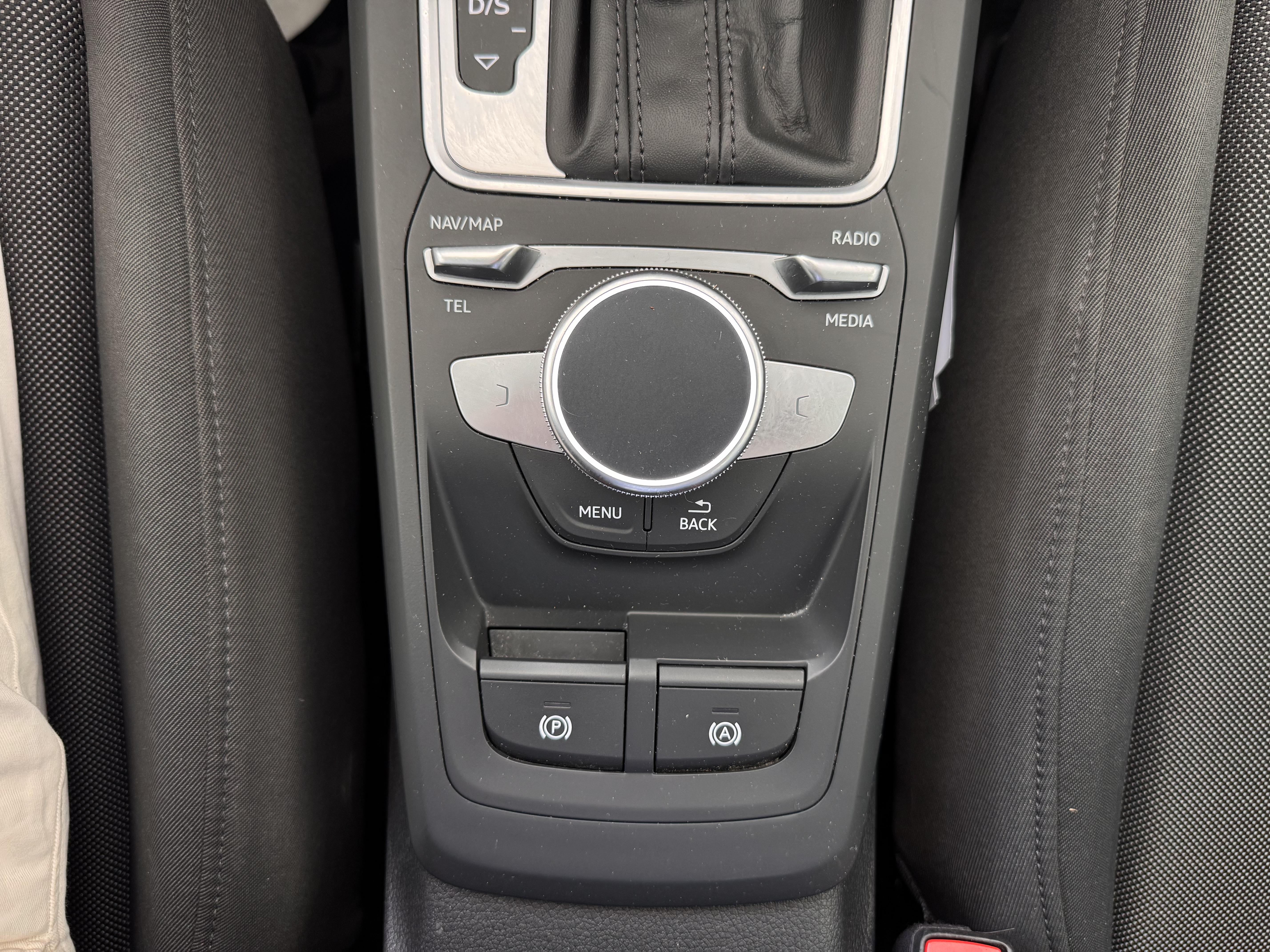 AUDI Q2 35 TFSI 150 S tronic 7 Advanced - Véhicule Occasion Océane Auto