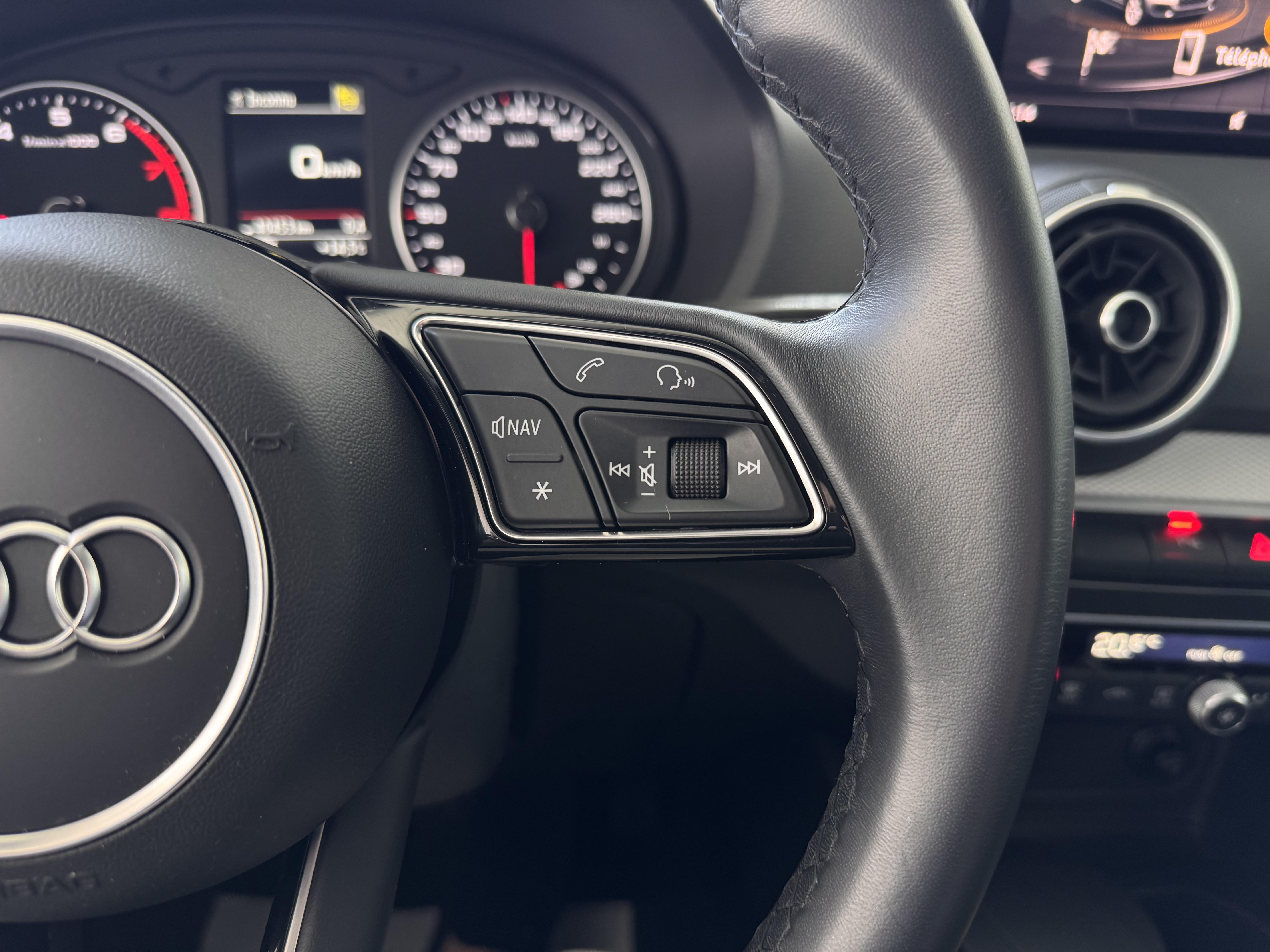 AUDI Q2 35 TFSI 150 S tronic 7 Advanced - Véhicule Occasion Océane Auto
