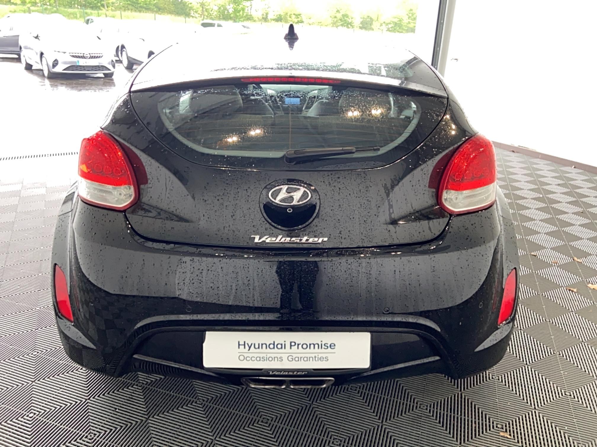 HYUNDAI Veloster 1.6 GDI 140 Pack Sensation DCT-6 - Véhicule Occasion - Océane Auto HYUNDAI Veloster 1.6 GDI 140 Pack Sensation DCT-6 - Véhicule Occasion Océane Auto