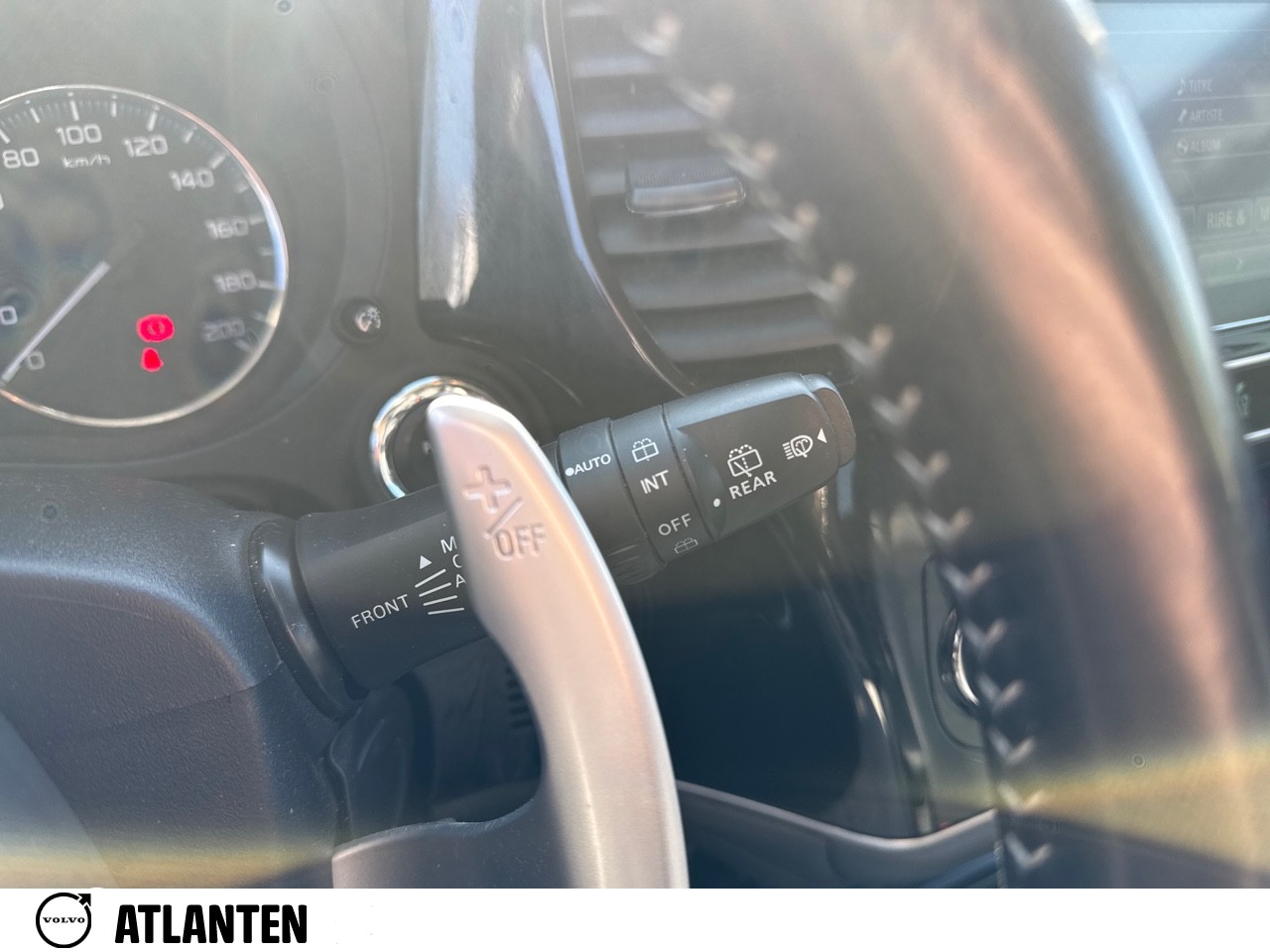 MITSUBISHI Outlander 2.4l PHEV Twin Motor 4WD Business - Véhicule Occasion - Océane Auto MITSUBISHI Outlander 2.4l PHEV Twin Motor 4WD Business - Véhicule Occasion Océane Auto