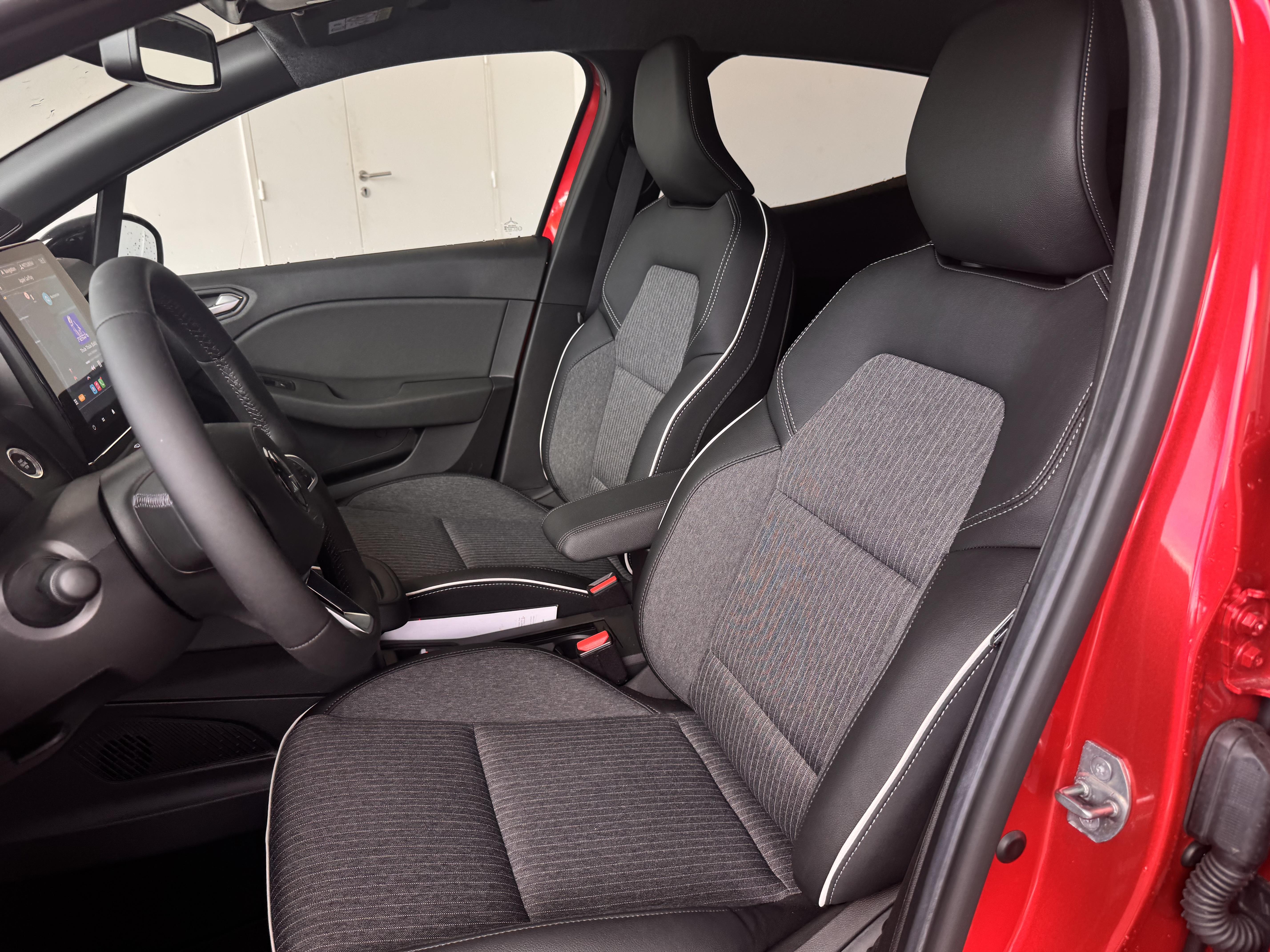 MITSUBISHI Colt 1.6 MPI HEV 143 Intense - Véhicule Occasion - Océane Auto MITSUBISHI Colt 1.6 MPI HEV 143 Intense - Véhicule Occasion Océane Auto