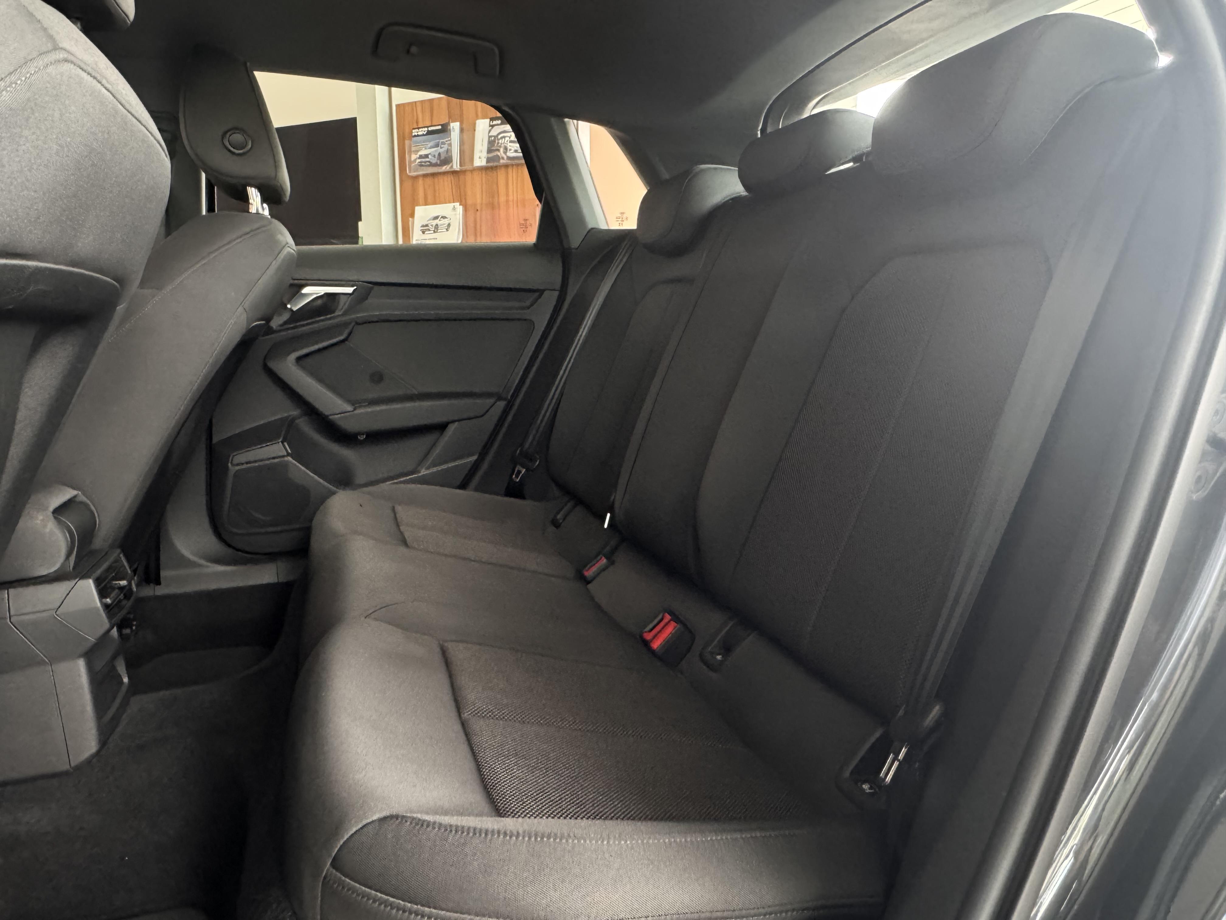 AUDI A3 Sportback 30 TFSI 116 S tronic 7 Design - Véhicule Occasion Océane Auto