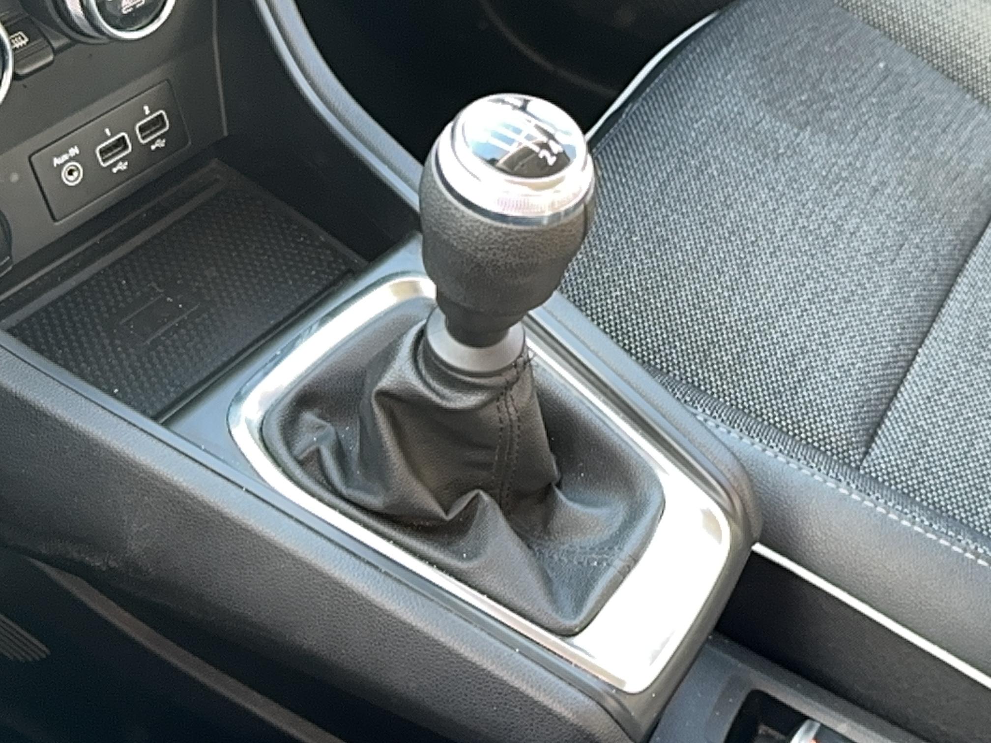 RENAULT Captur TCe 90 - 21 Zen - Véhicule Occasion - Océane Auto RENAULT Captur TCe 90 - 21 Zen - Véhicule Occasion Océane Auto