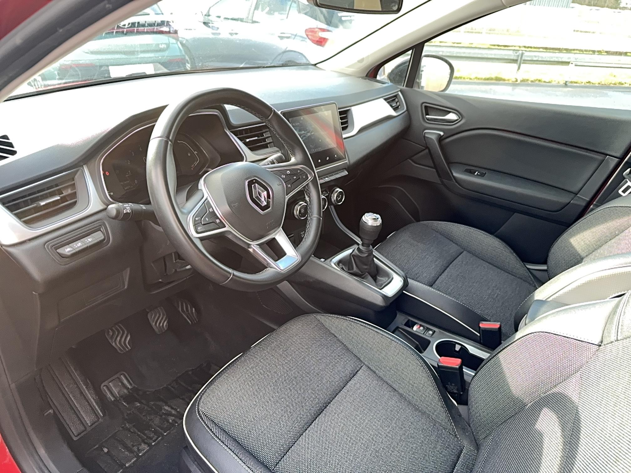 RENAULT Captur TCe 90 - 21 Zen - Véhicule Occasion - Océane Auto RENAULT Captur TCe 90 - 21 Zen - Véhicule Occasion Océane Auto