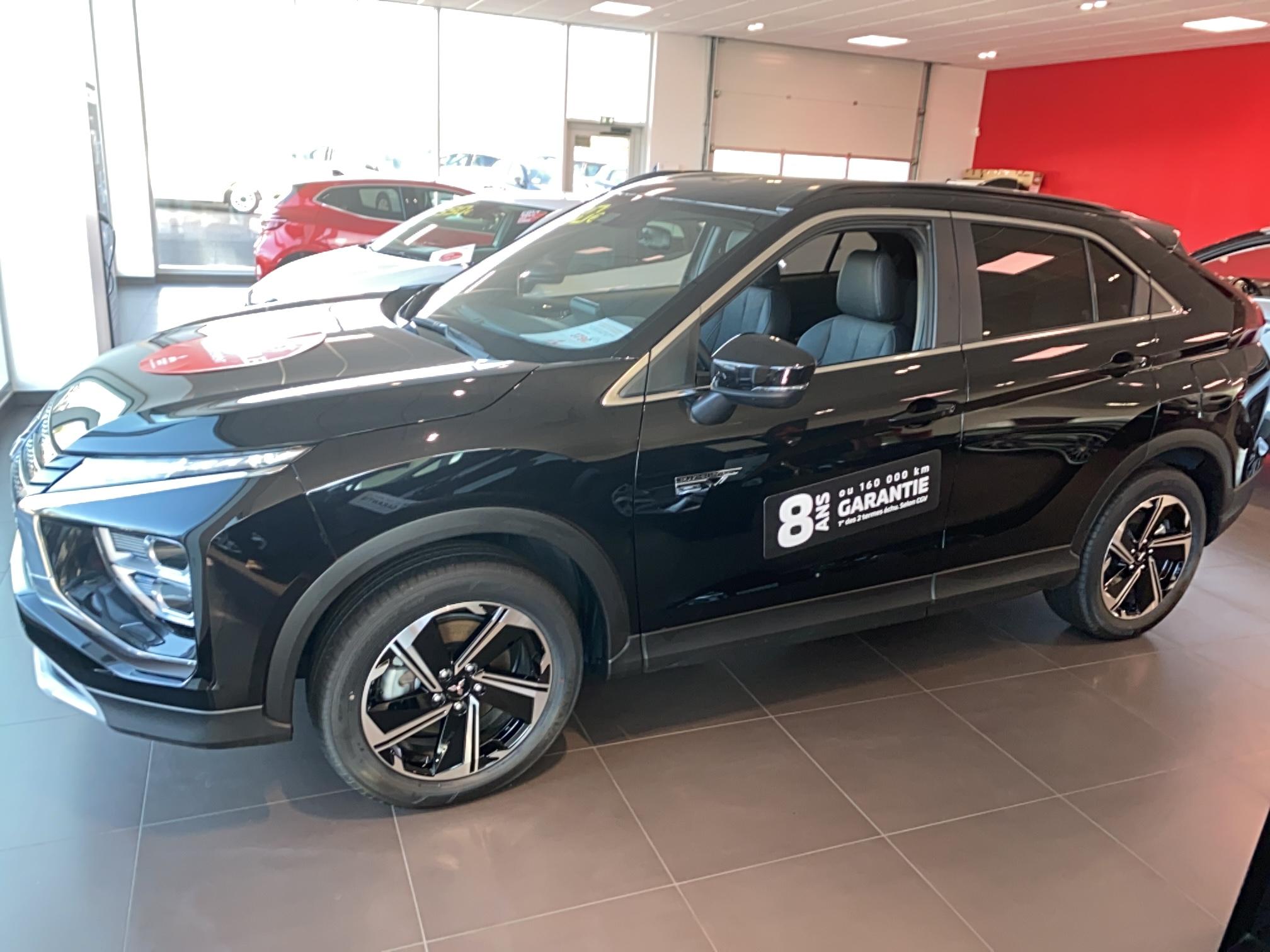 MITSUBISHI Eclipse Cross 2.4 MIVEC PHEV Twin Motor 4WD Business - Véhicule Occasion Océane Auto