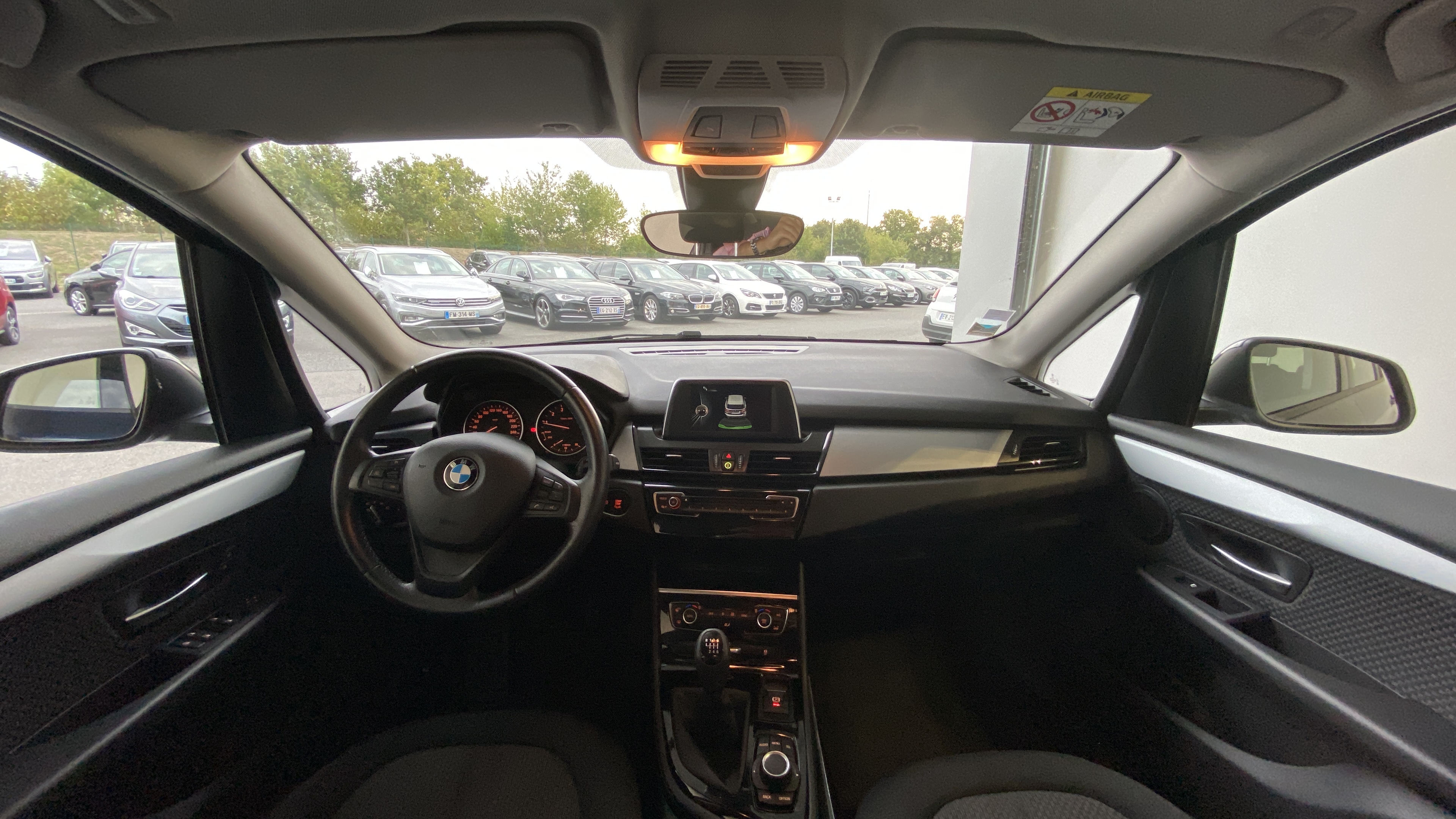 BMW Active Tourer 216i 102 ch Lounge - Véhicule Occasion Océane Auto