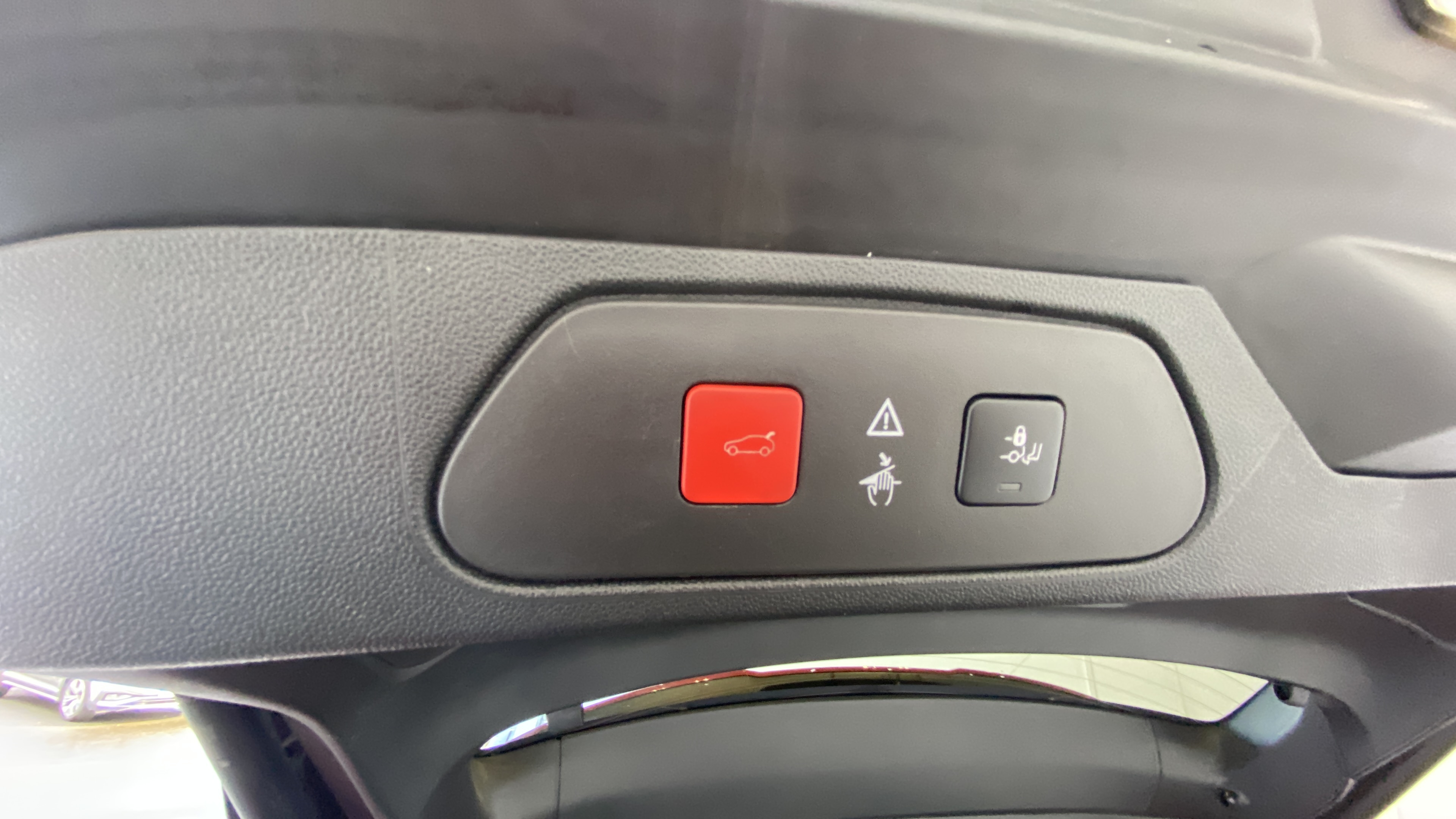 OPEL Grandland X 1.2 Turbo 130 ch ECOTEC Elite - Véhicule Occasion - Océane Auto OPEL Grandland X 1.2 Turbo 130 ch ECOTEC Elite - Véhicule Occasion Océane Auto