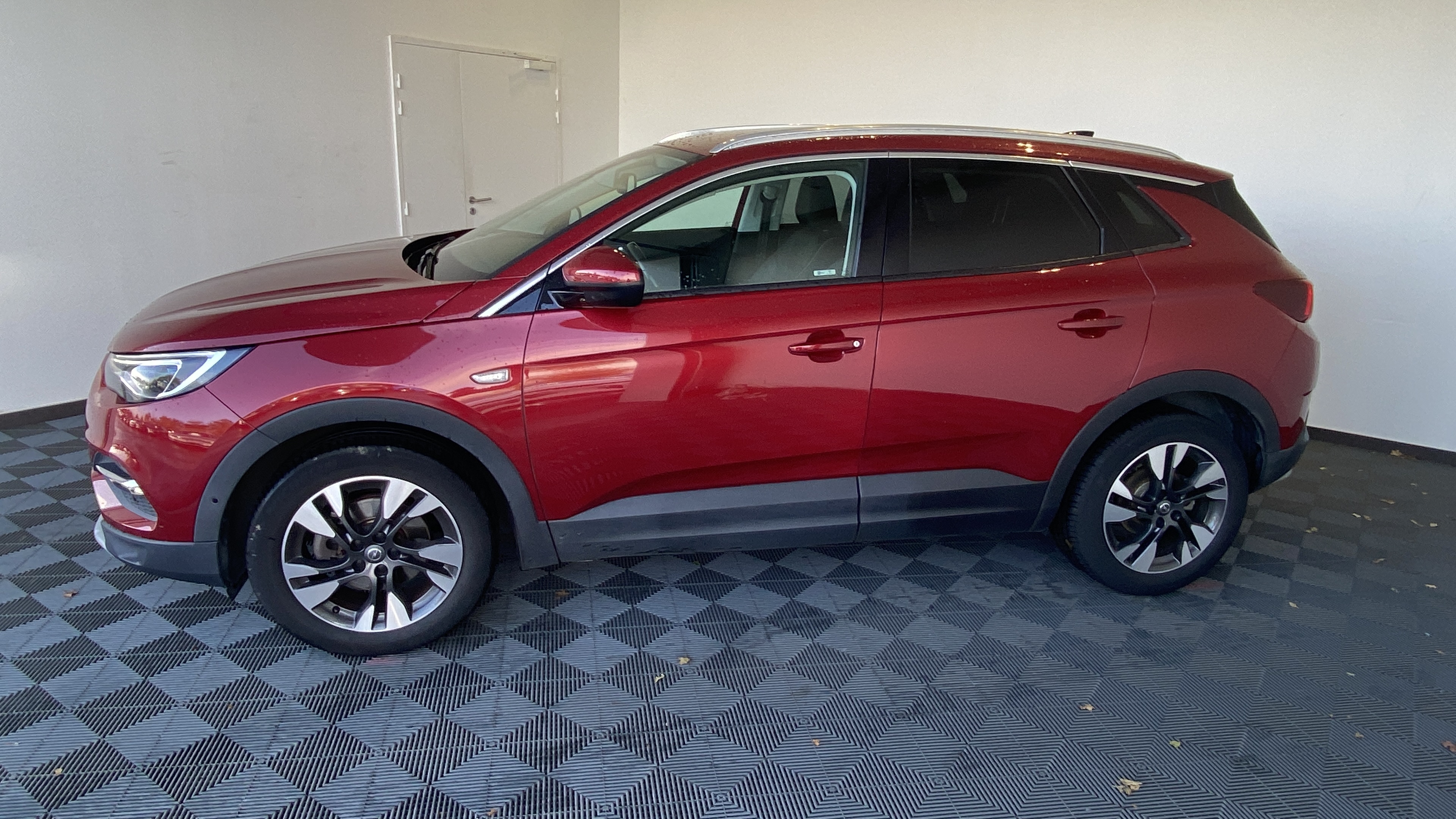 OPEL Grandland X 1.2 Turbo 130 ch ECOTEC Elite - Véhicule Occasion - Océane Auto OPEL Grandland X 1.2 Turbo 130 ch ECOTEC Elite - Véhicule Occasion Océane Auto