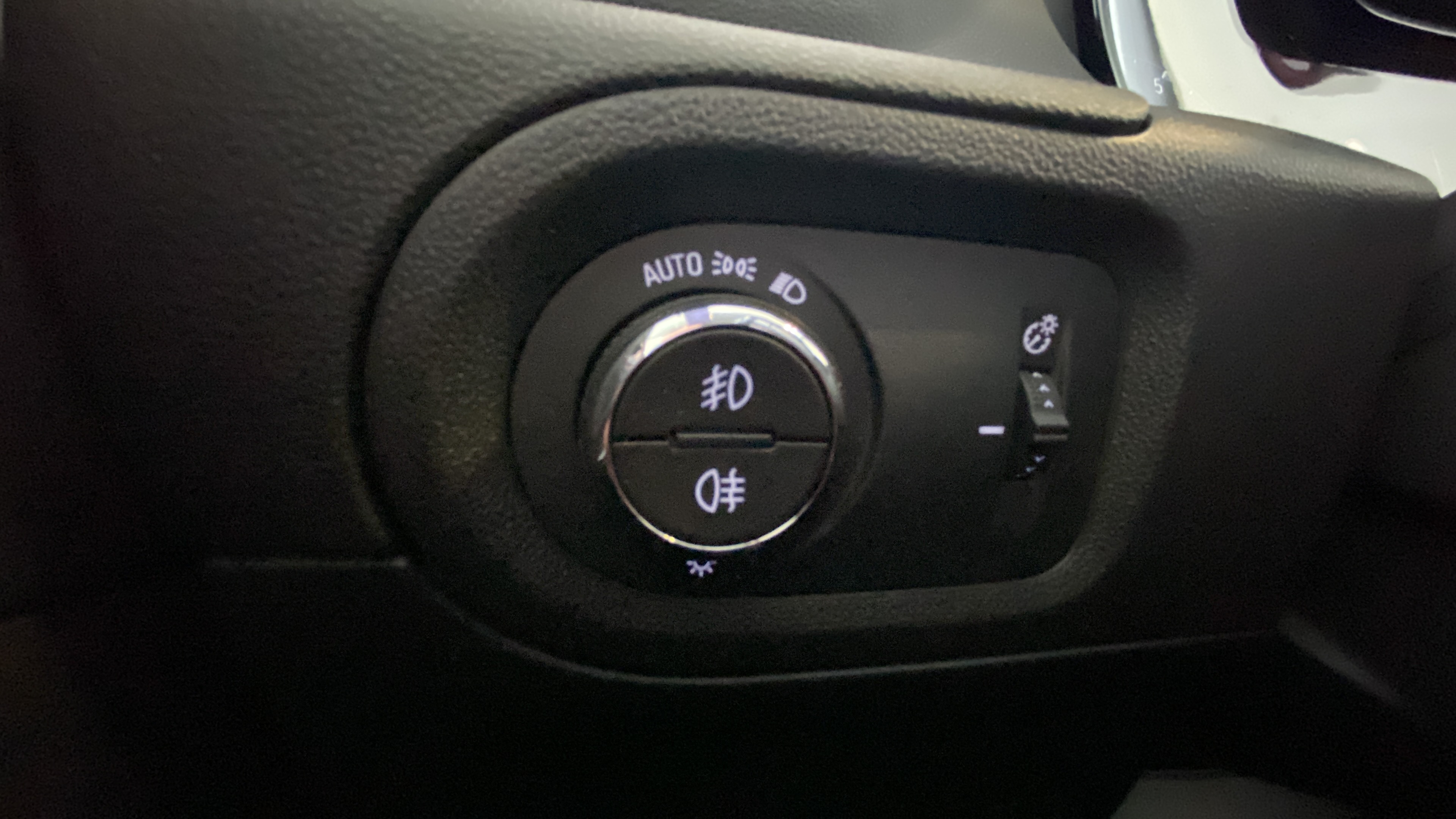 OPEL Grandland X 1.2 Turbo 130 ch ECOTEC Elite - Véhicule Occasion - Océane Auto OPEL Grandland X 1.2 Turbo 130 ch ECOTEC Elite - Véhicule Occasion Océane Auto