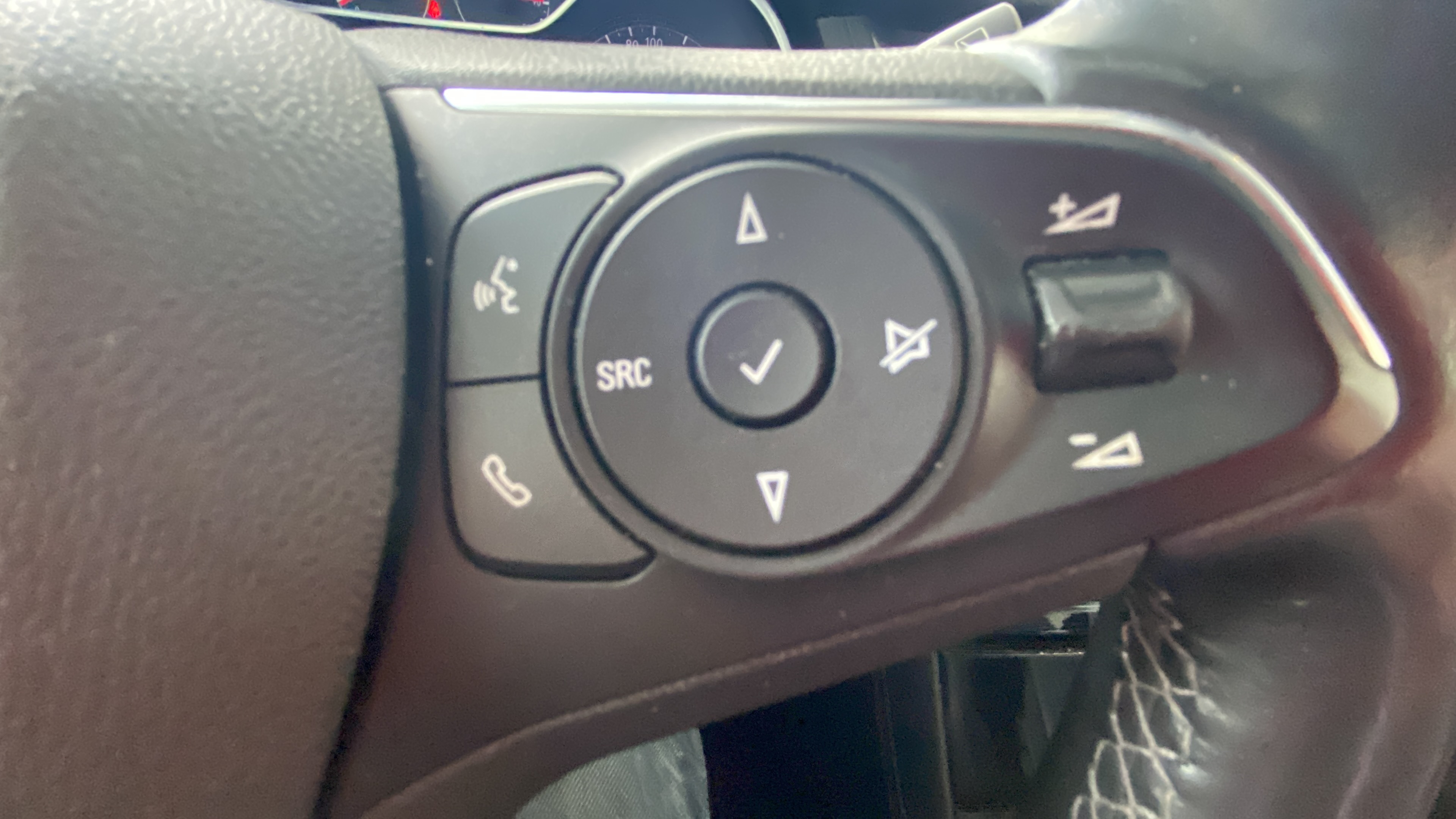 OPEL Grandland X 1.2 Turbo 130 ch ECOTEC Elite - Véhicule Occasion - Océane Auto OPEL Grandland X 1.2 Turbo 130 ch ECOTEC Elite - Véhicule Occasion Océane Auto