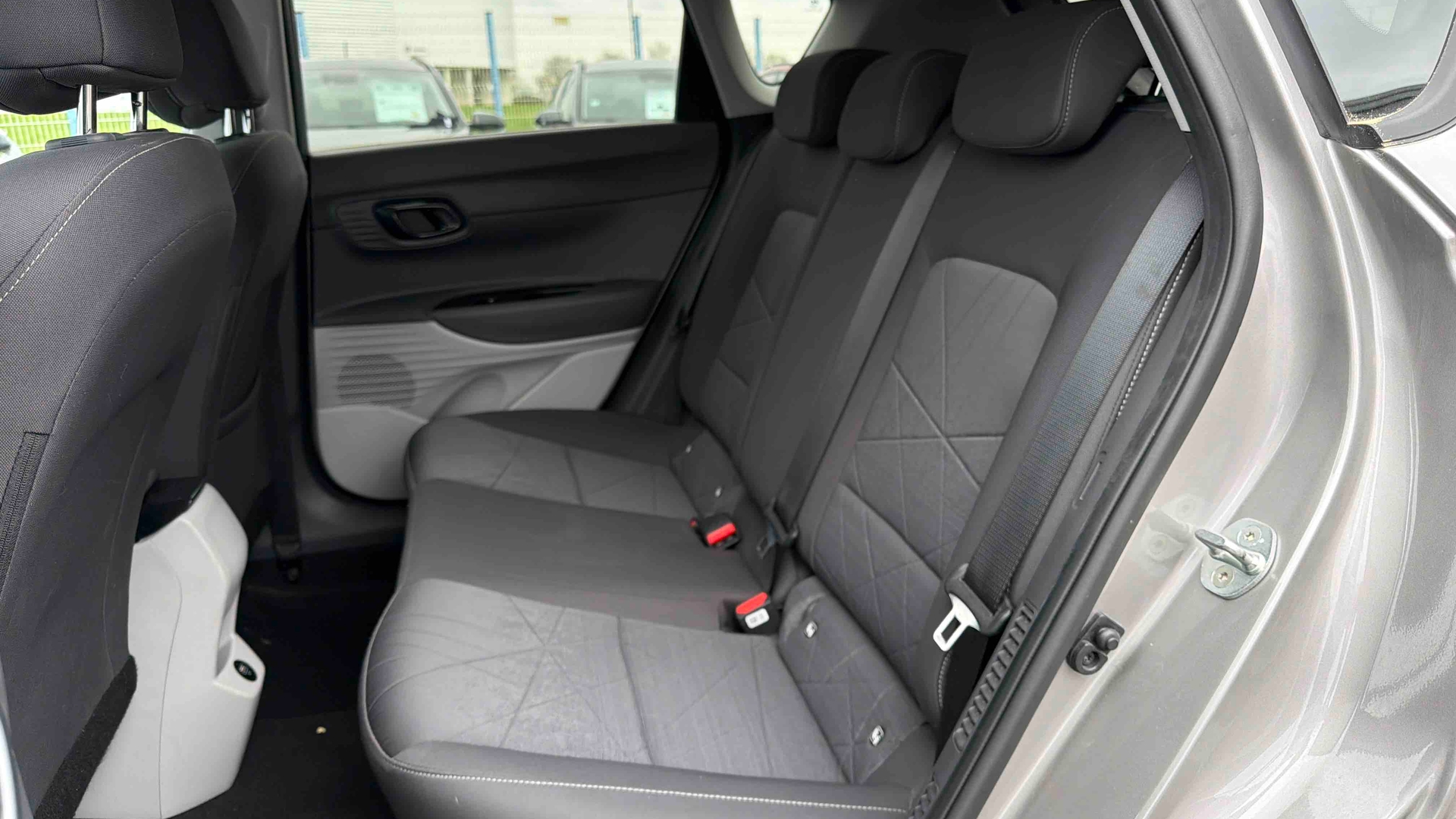 HYUNDAI Bayon 1.0 T-GDi 100 DCT-7 Hybrid 48V Intuitive - Véhicule Occasion Océane Auto