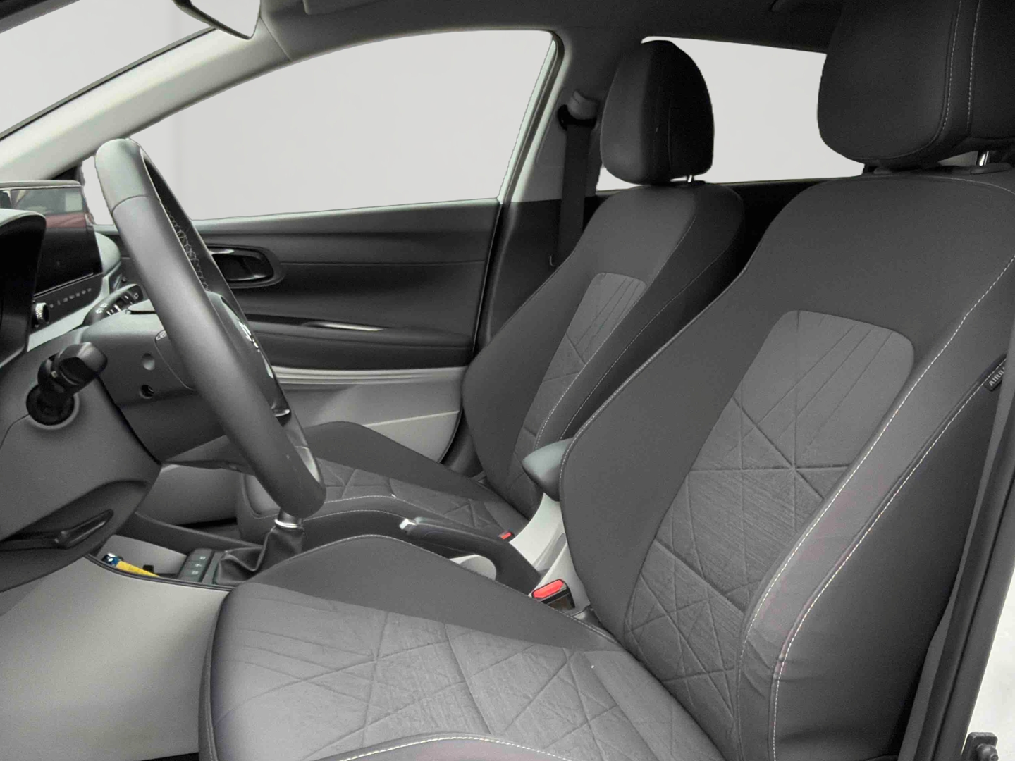 HYUNDAI Bayon 1.0 T-GDi 100 Hybrid 48V Creative - Véhicule Occasion - Océane Auto HYUNDAI Bayon 1.0 T-GDi 100 Hybrid 48V Creative - Véhicule Occasion Océane Auto