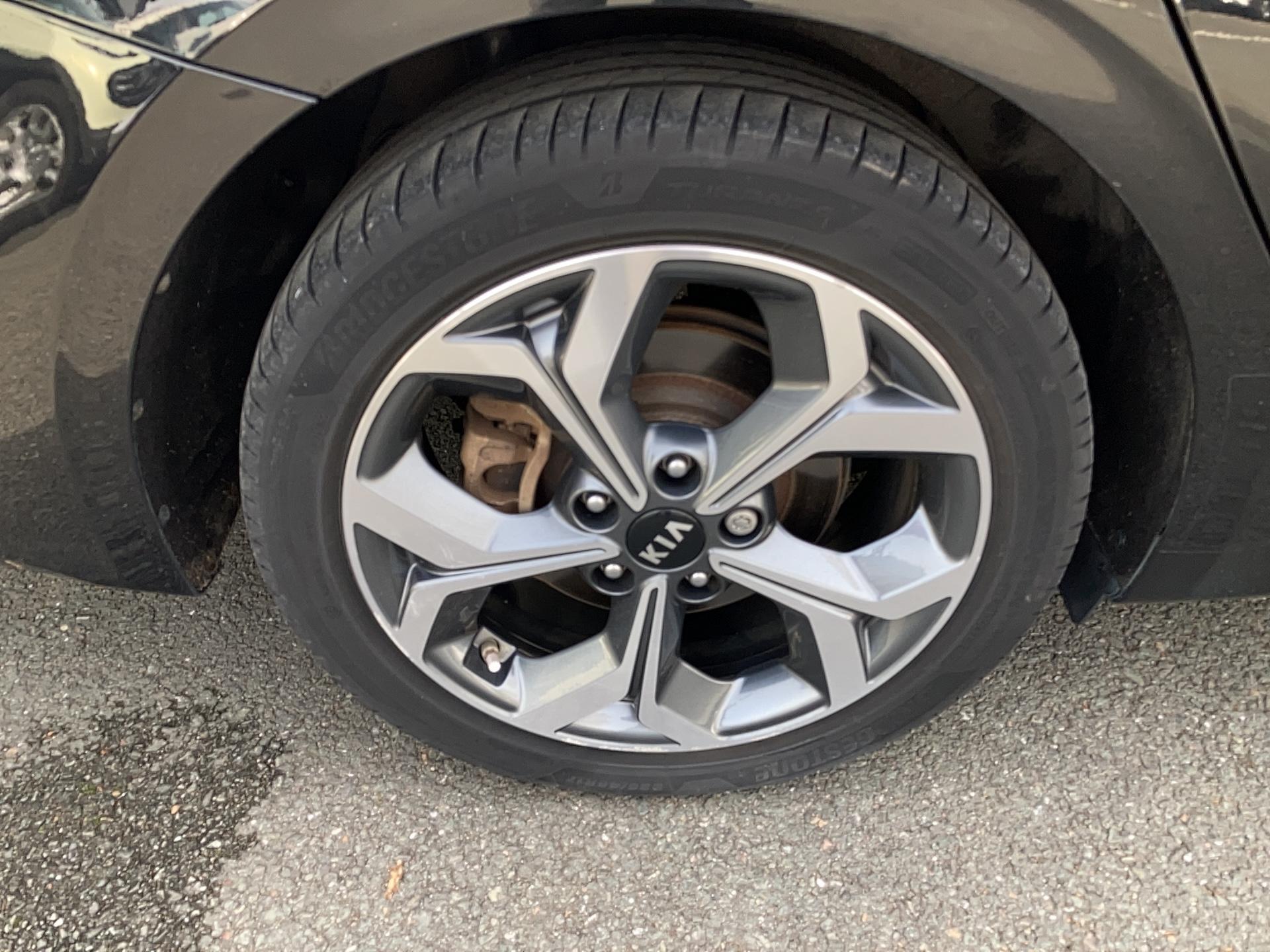 KIA CEED SW 1.6 GDi Hybride Rechargeable 141ch DCT6 Premium - Véhicule Occasion Océane Auto