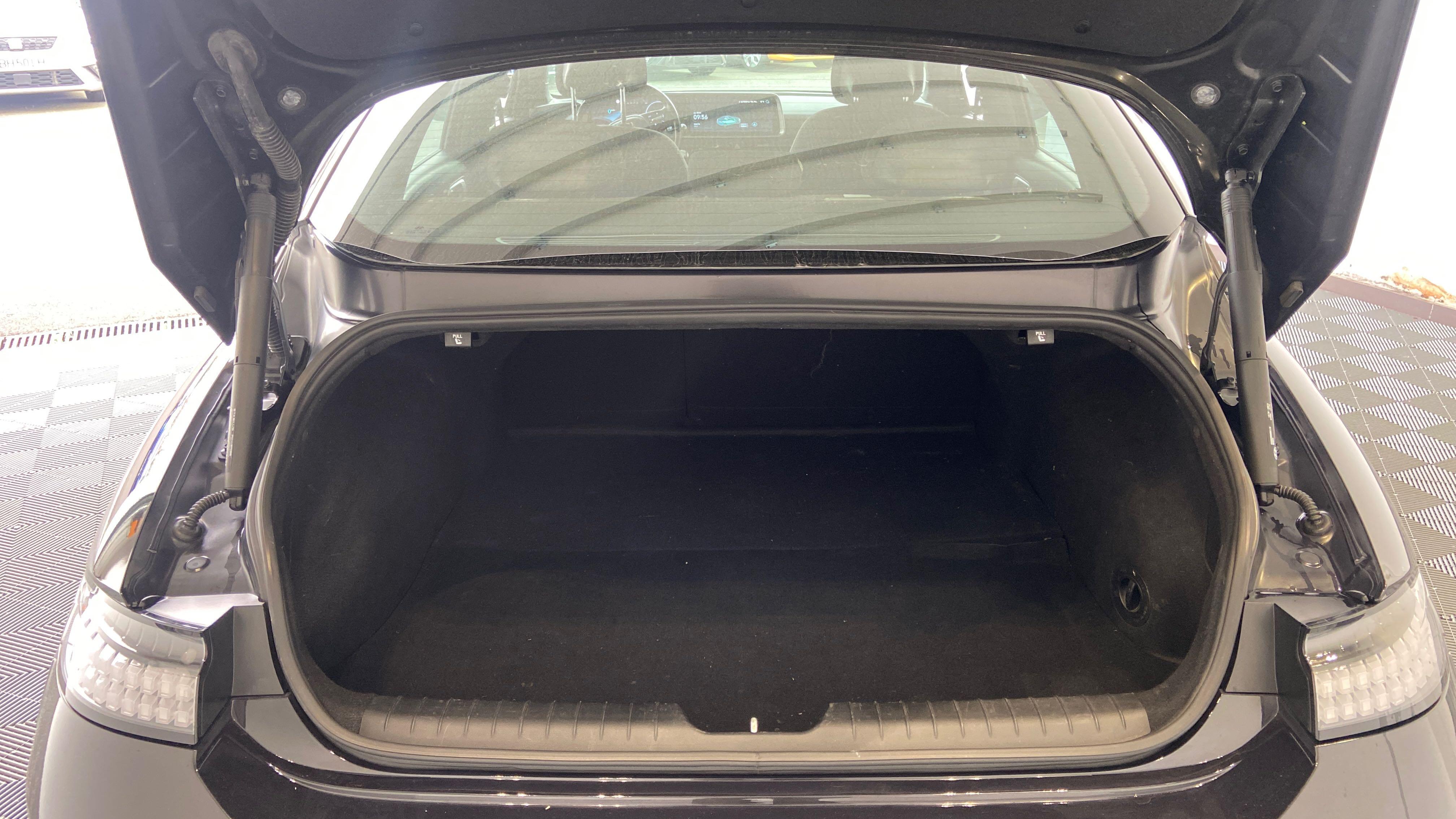 HYUNDAI Ioniq 6 77 kWh 229 ch Intuitive - Véhicule Occasion Océane Auto