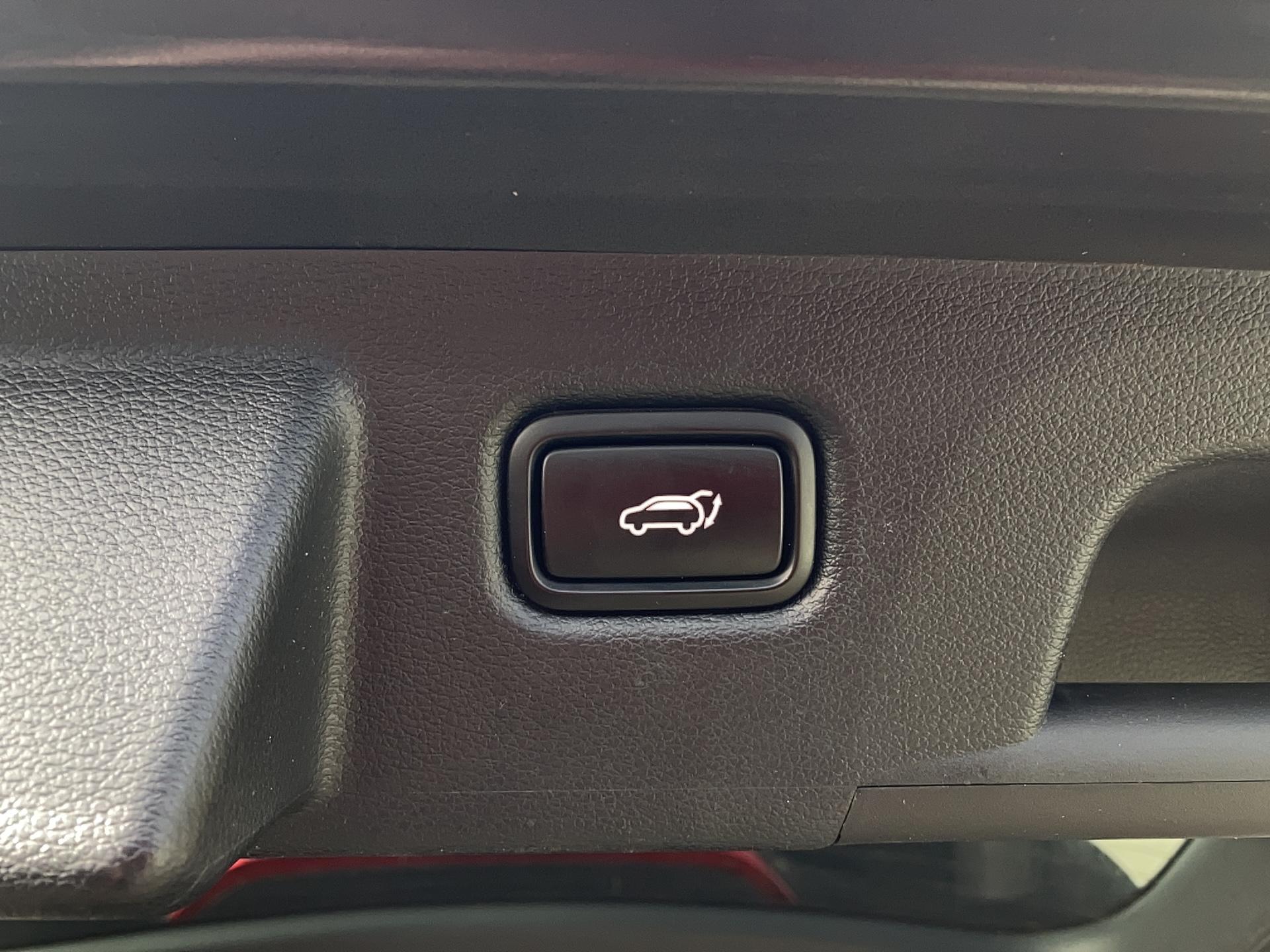 KIA CEED SW 1.6 GDi Hybride Rechargeable 141ch DCT6 Premium - Véhicule Occasion Océane Auto