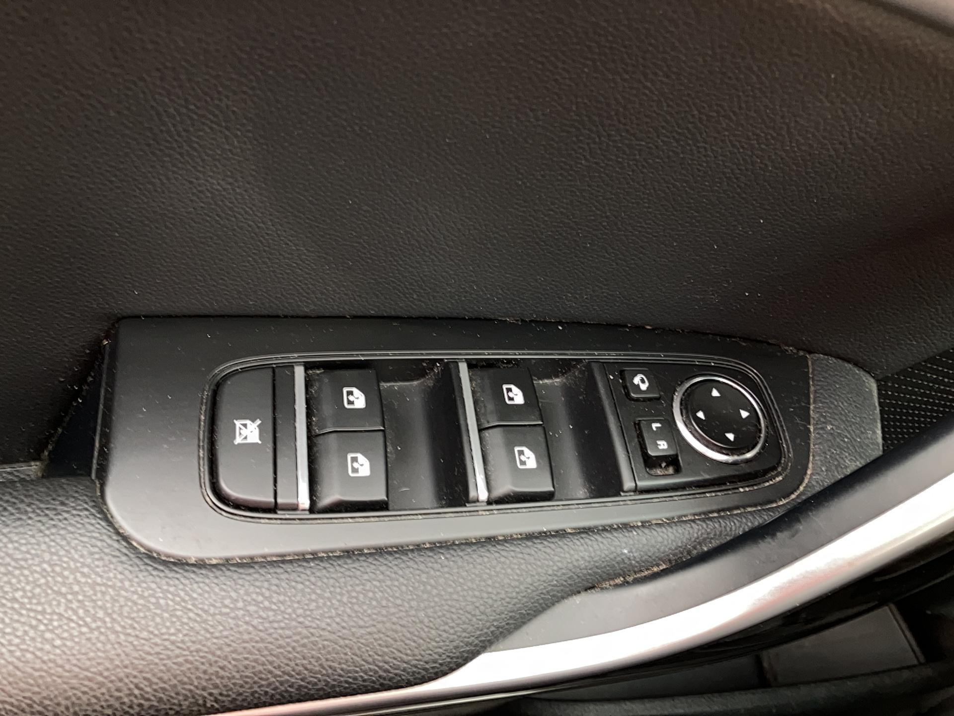 KIA CEED SW 1.6 GDi Hybride Rechargeable 141ch DCT6 Premium - Véhicule Occasion Océane Auto