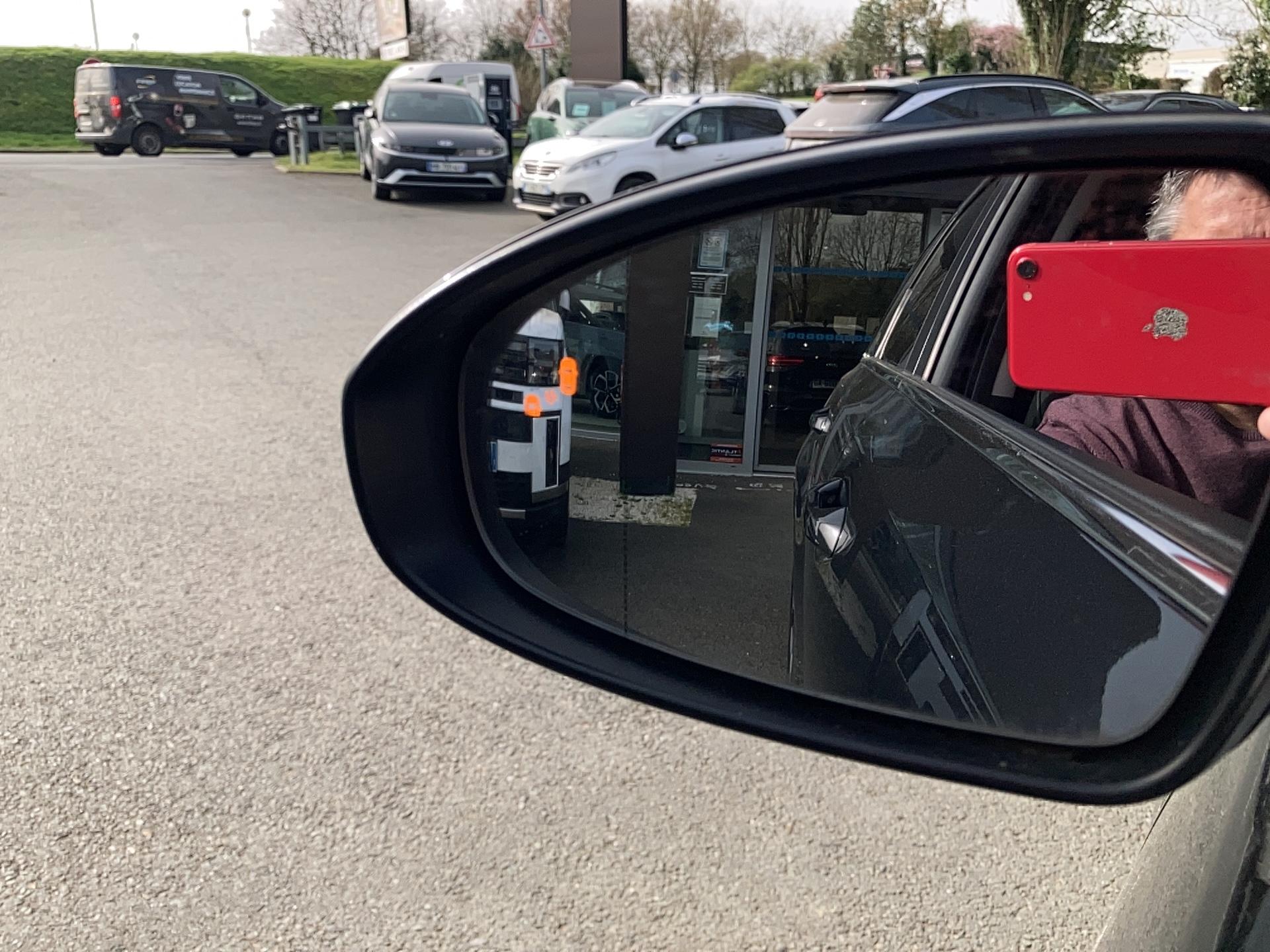 KIA CEED SW 1.6 GDi Hybride Rechargeable 141ch DCT6 Premium - Véhicule Occasion Océane Auto