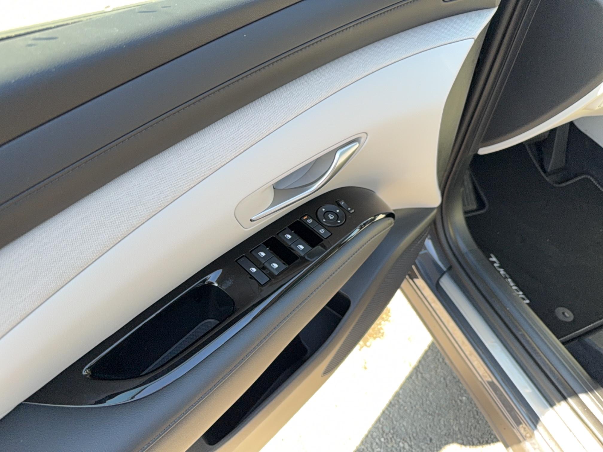 HYUNDAI Tucson 1.6 T-GDI 239 Hybrid BVA6 Executive - Véhicule Occasion - Océane Auto HYUNDAI Tucson 1.6 T-GDI 239 Hybrid BVA6 Executive - Véhicule Occasion Océane Auto