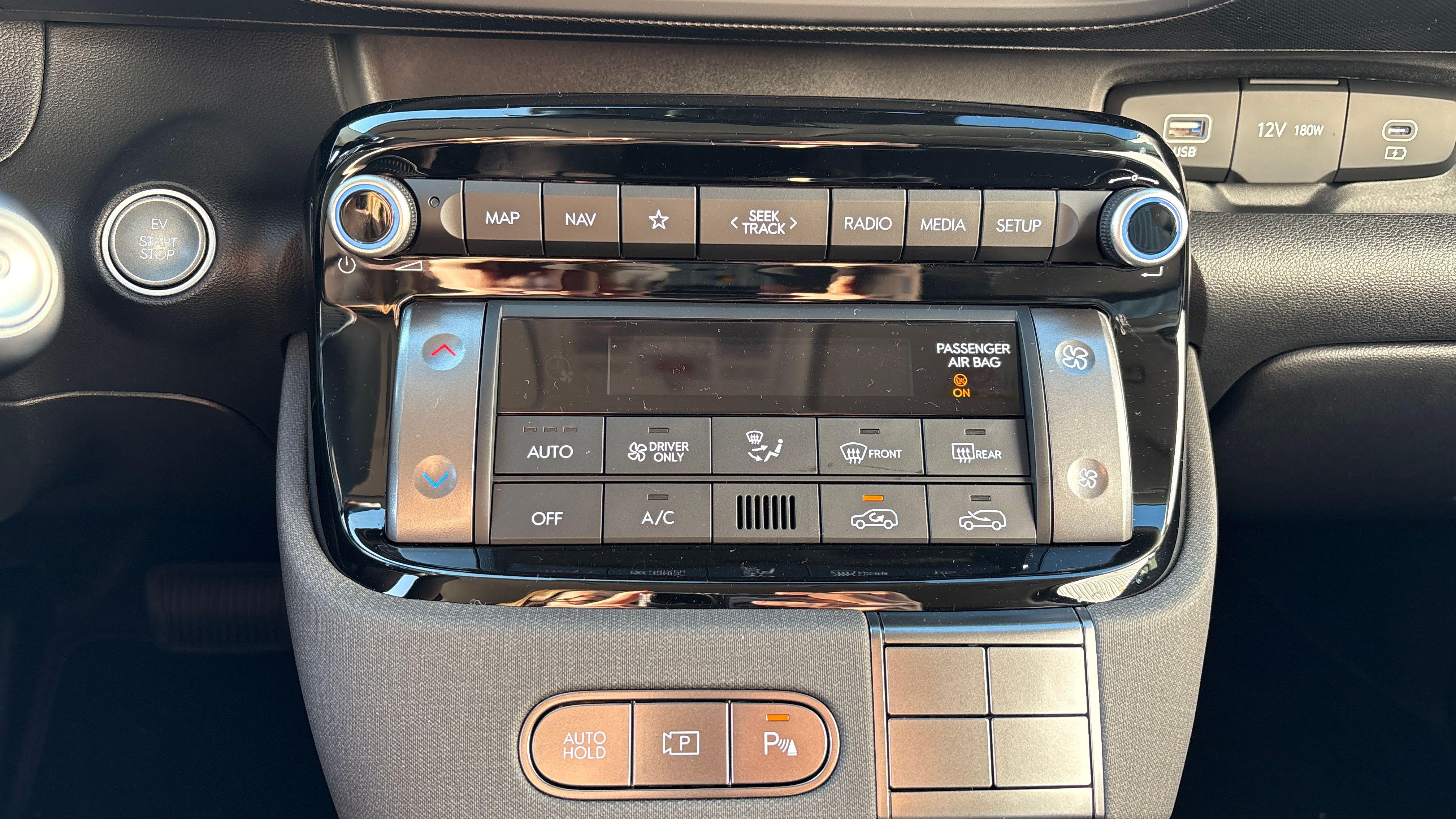 HYUNDAI Inster 49 kWh 5 pl. Intuitive - Véhicule Occasion Océane Auto