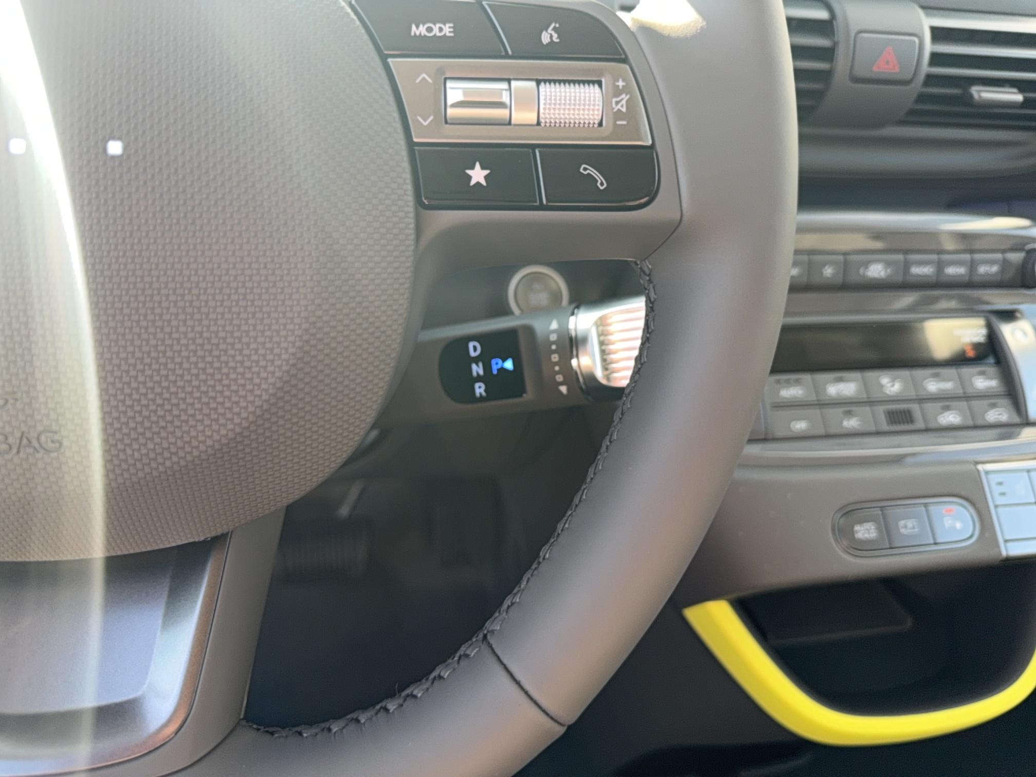 HYUNDAI Inster 49 kWh Cross Executive - Véhicule Occasion Océane Auto