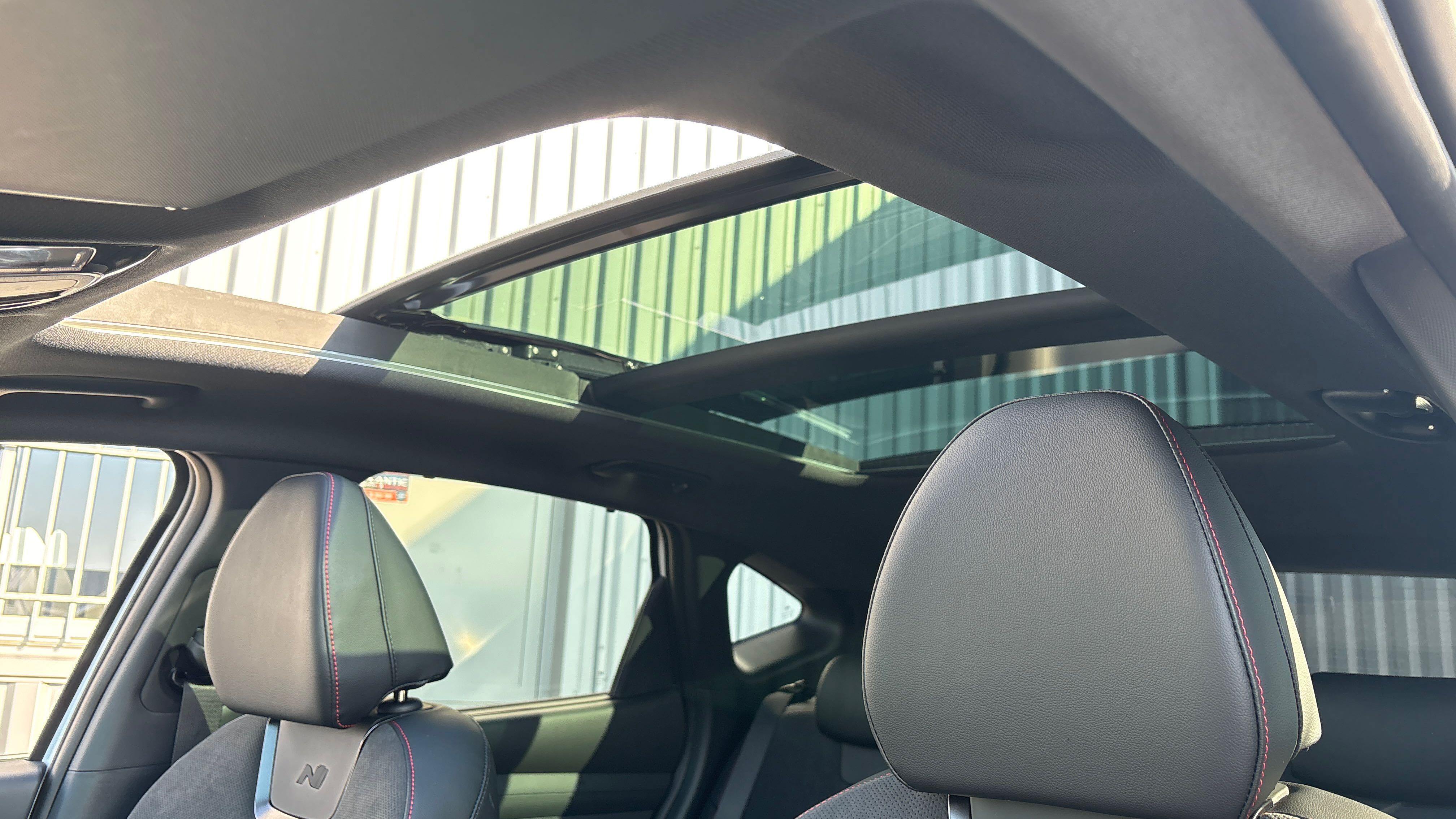 HYUNDAI Tucson 1.6 T-GDI 239 Hybrid BVA6 N Line Ultime Edition - Véhicule Occasion - Océane Auto HYUNDAI Tucson 1.6 T-GDI 239 Hybrid BVA6 N Line Ultime Edition - Véhicule Occasion Océane Auto