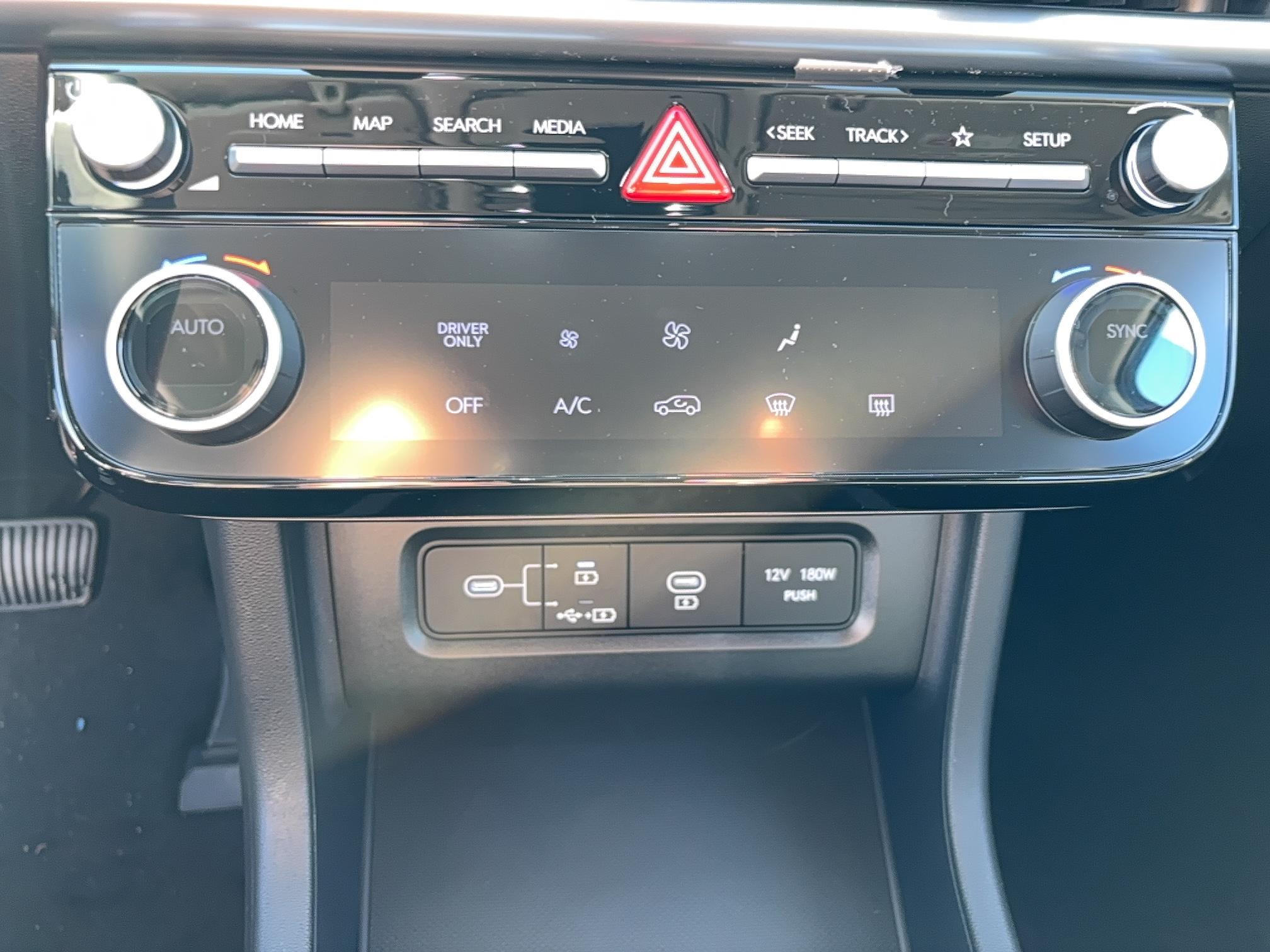 HYUNDAI Tucson 1.6 T-GDI 288 Plug-in BVA6 Intuitive - Véhicule Occasion - Océane Auto HYUNDAI Tucson 1.6 T-GDI 288 Plug-in BVA6 Intuitive - Véhicule Occasion Océane Auto