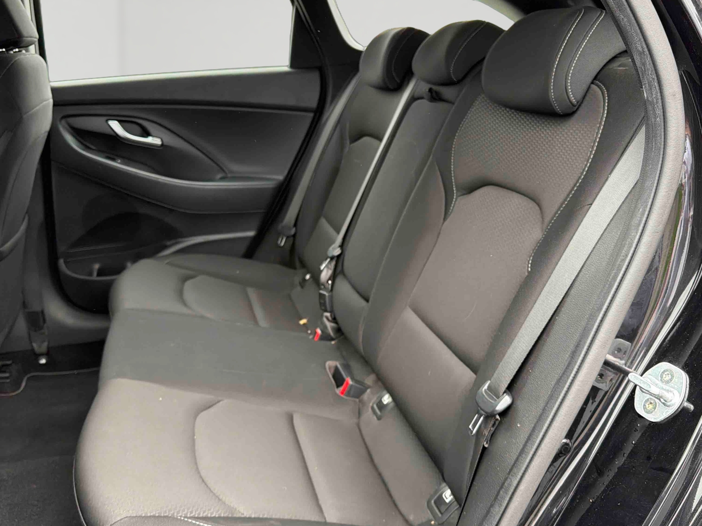 HYUNDAI i30 SW 1.6 CRDi 115 DCT-7 Business - Véhicule Occasion Océane Auto