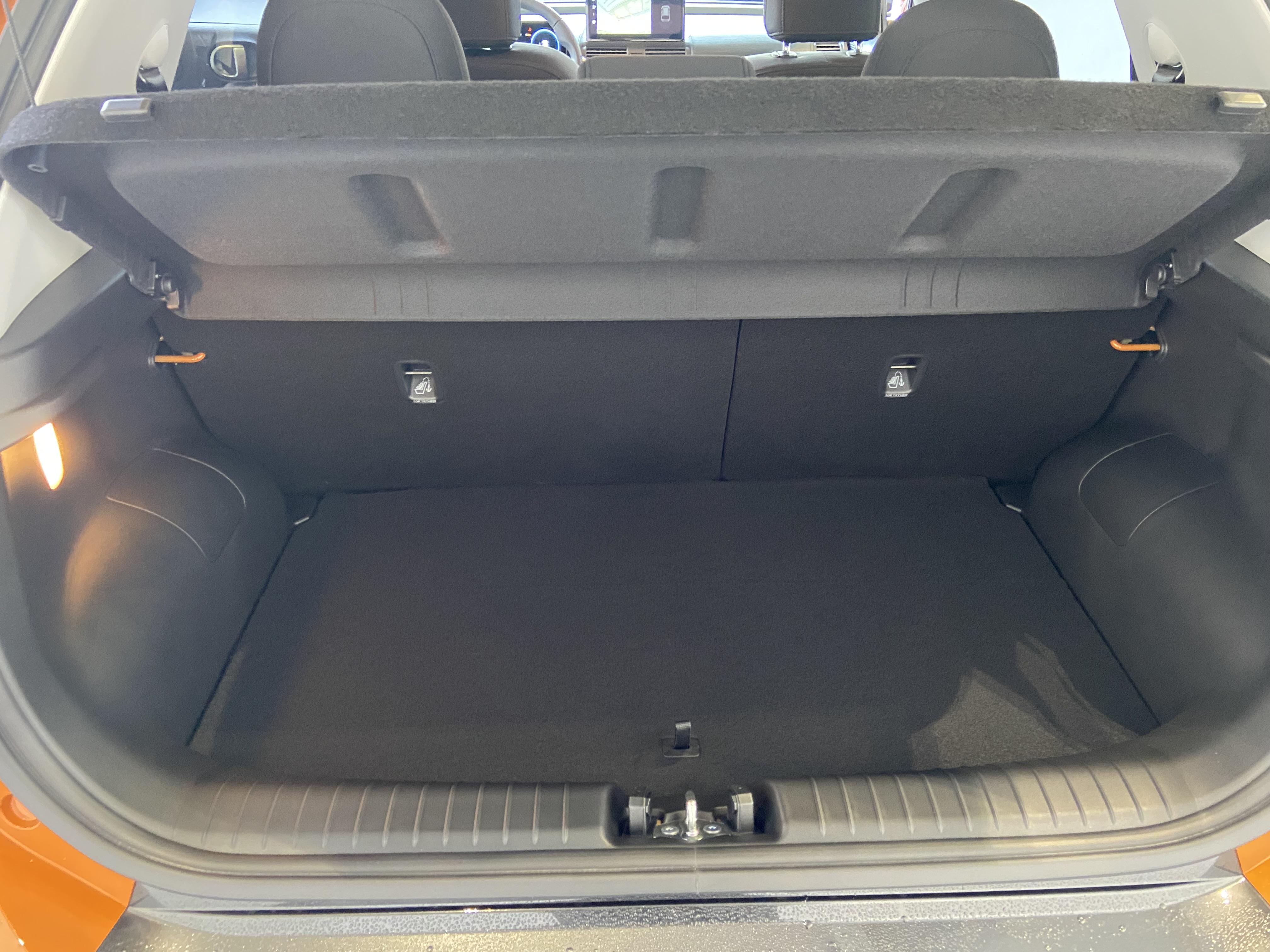 HYUNDAI Inster 42 kWh 5 pl. Intuitive - Véhicule Occasion - Océane Auto HYUNDAI Inster 42 kWh 5 pl. Intuitive - Véhicule Occasion Océane Auto