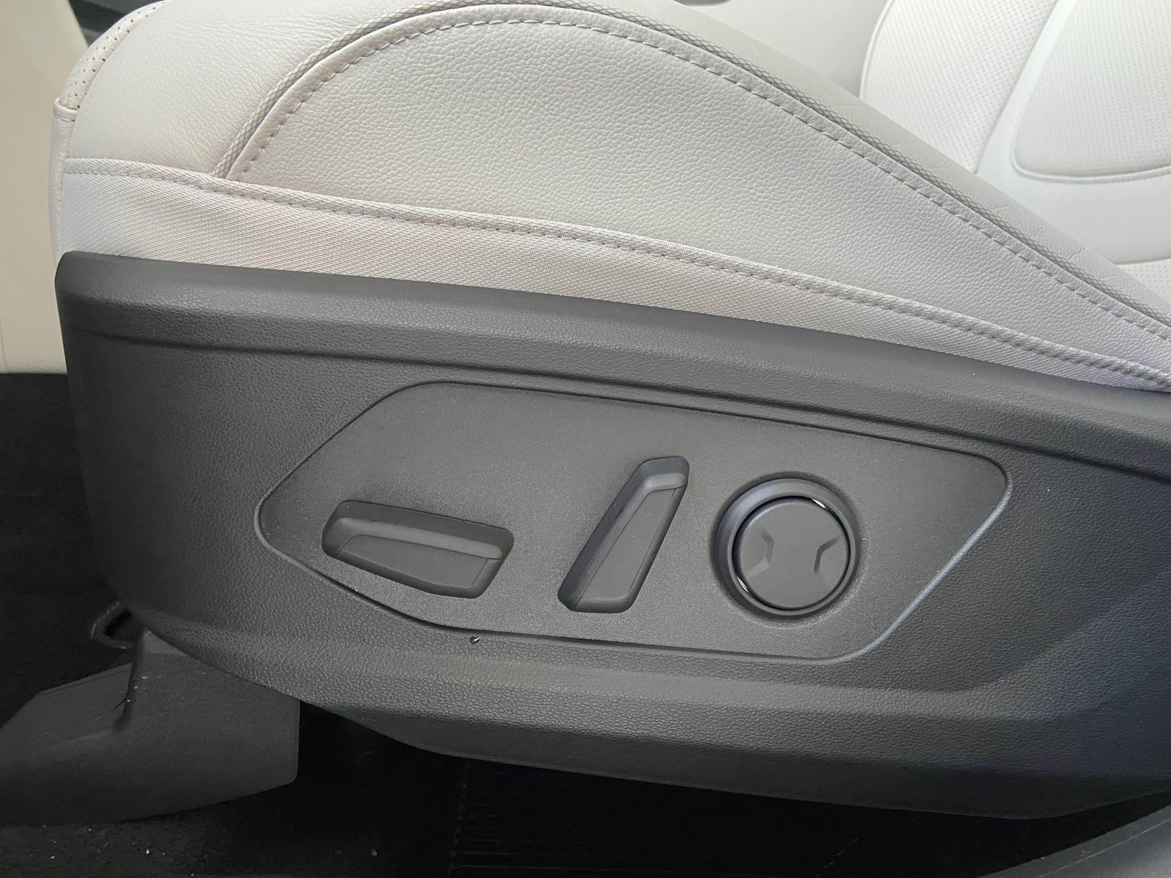 HYUNDAI Tucson 1.6 T-GDI 239 Hybrid BVA6 Executive - Véhicule Occasion - Océane Auto HYUNDAI Tucson 1.6 T-GDI 239 Hybrid BVA6 Executive - Véhicule Occasion Océane Auto