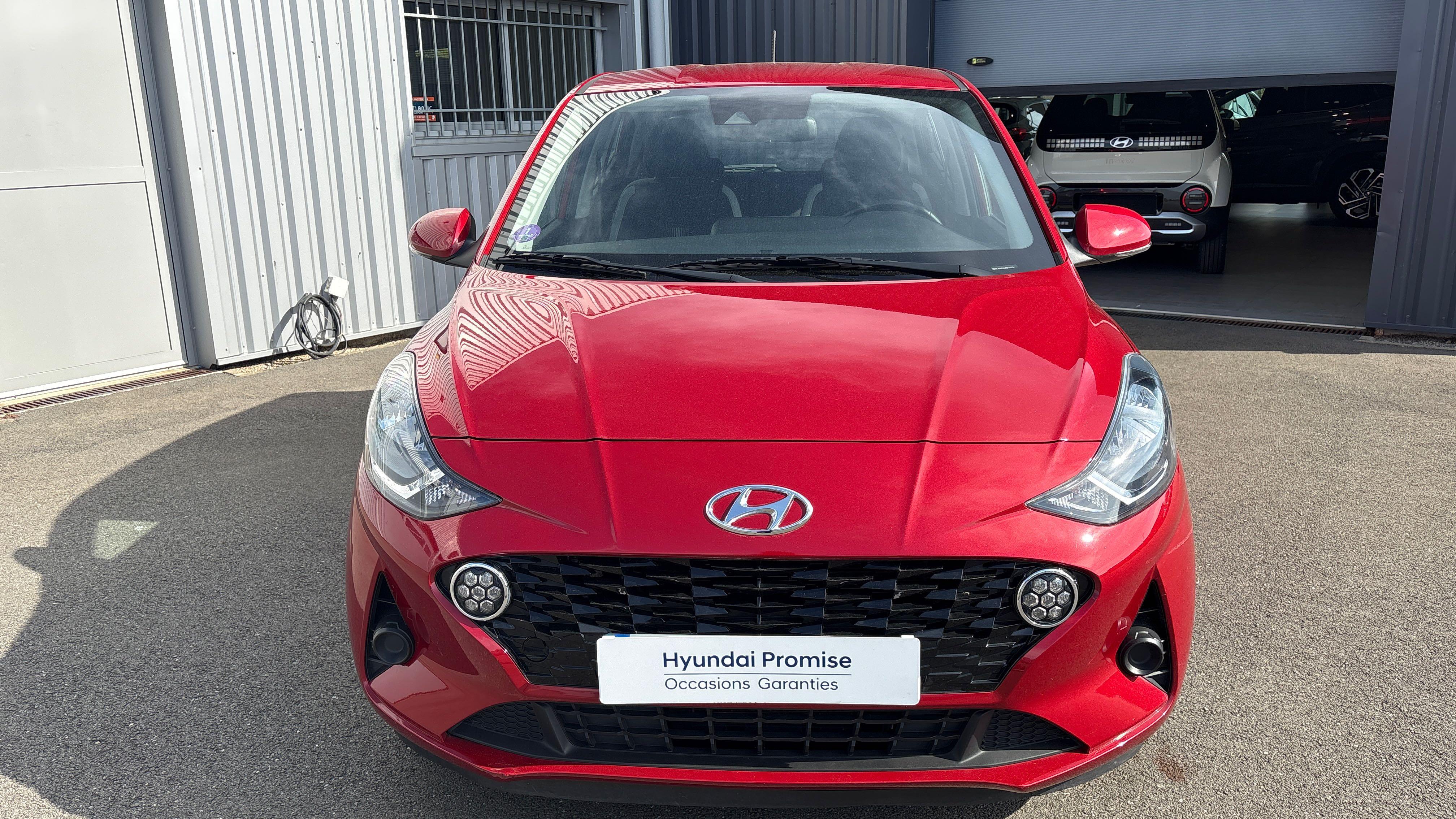 HYUNDAI i10 1.0 67 ECO Intuitive - Véhicule Occasion Océane Auto