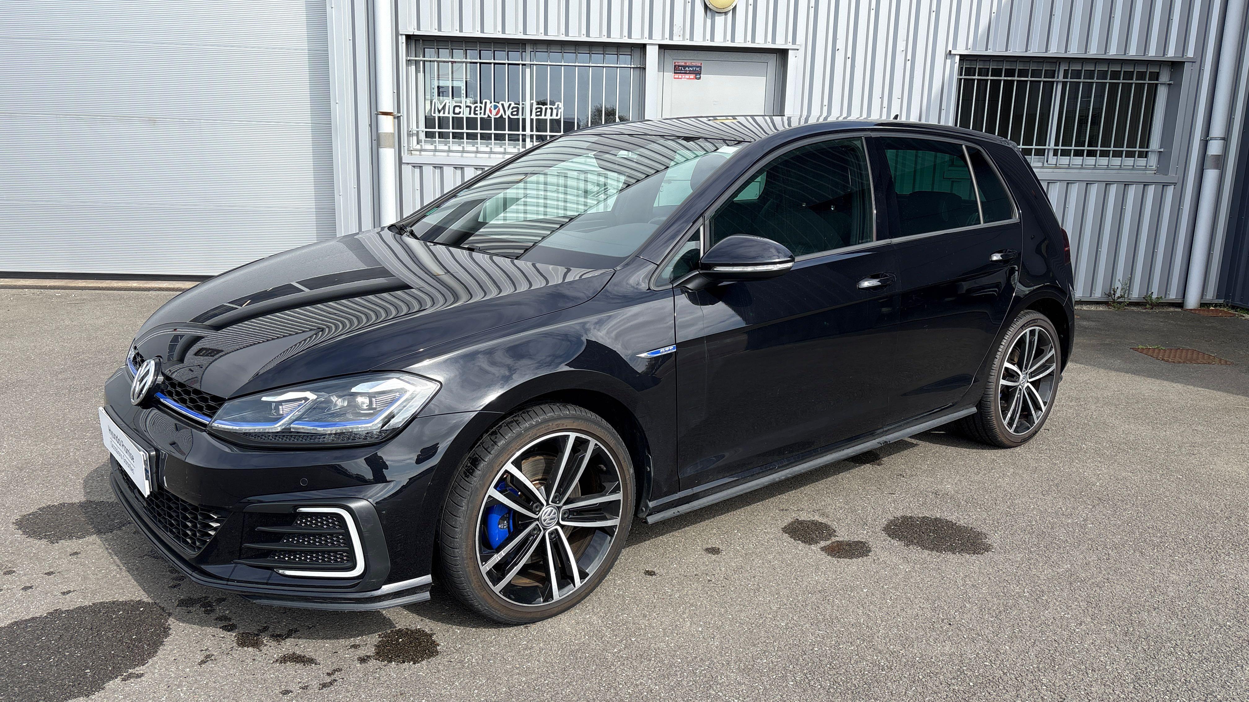 VOLKSWAGEN Golf Hybride Rechargeable 1.4 TSI 204 DSG6 GTE - Véhicule Occasion Océane Auto