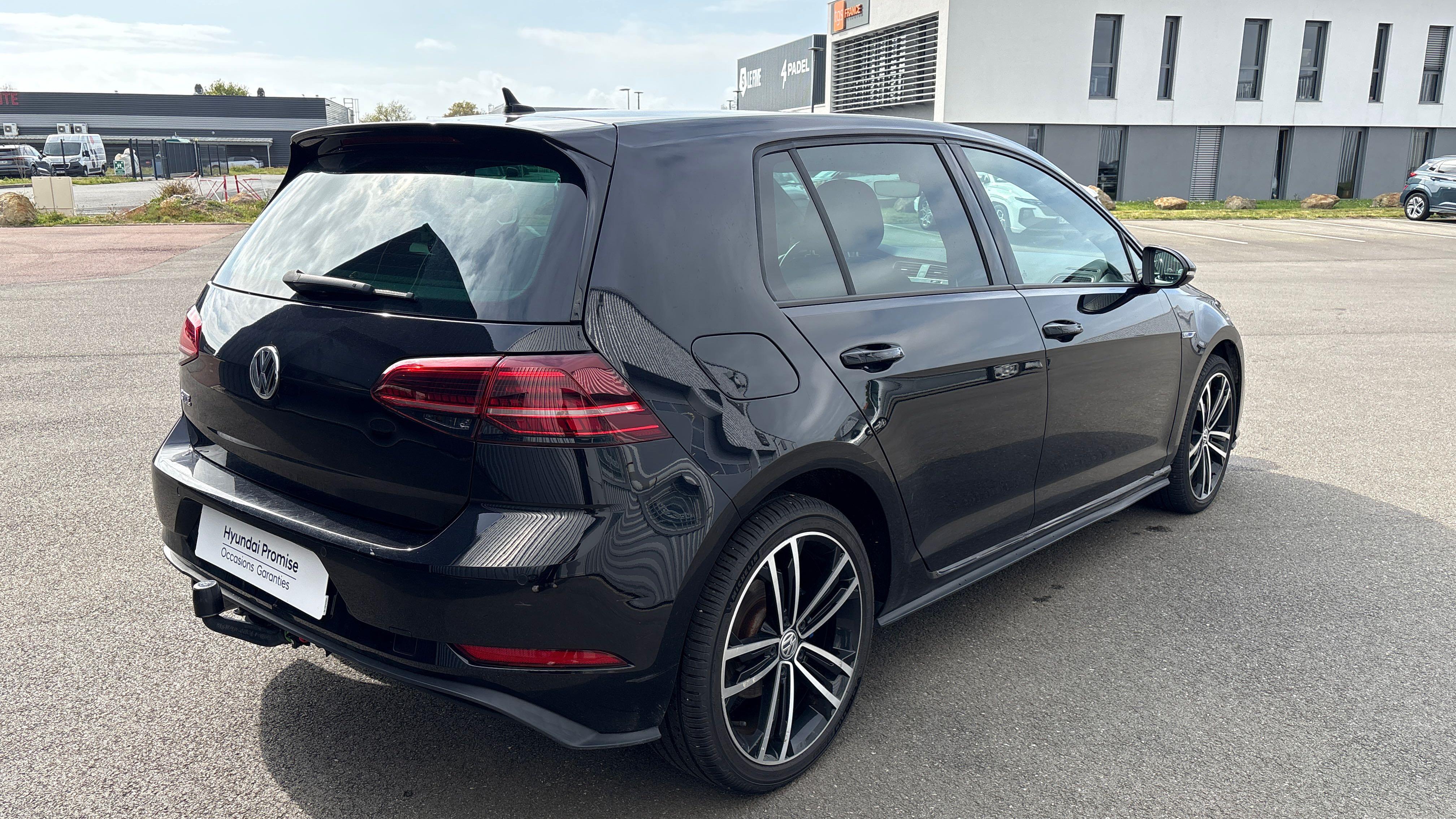 VOLKSWAGEN Golf Hybride Rechargeable 1.4 TSI 204 DSG6 GTE - Véhicule Occasion Océane Auto