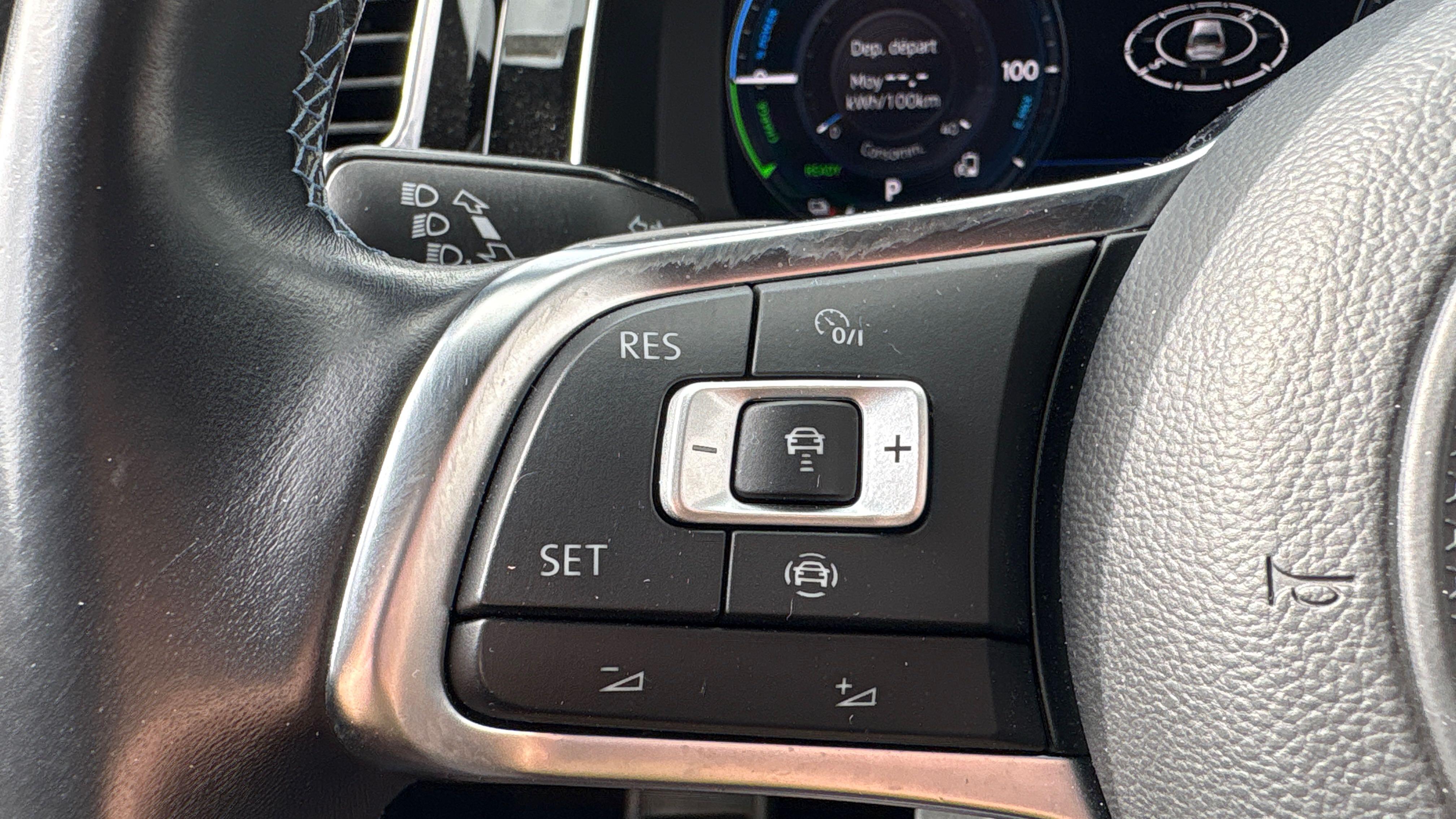 VOLKSWAGEN Golf Hybride Rechargeable 1.4 TSI 204 DSG6 GTE - Véhicule Occasion Océane Auto