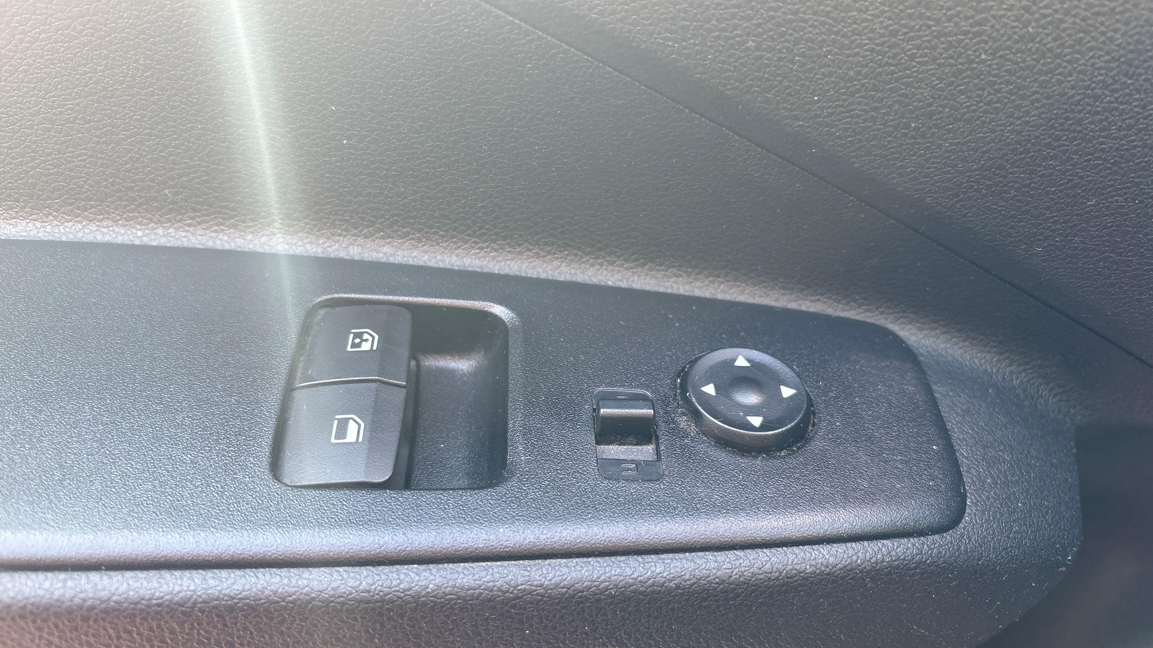 HYUNDAI i10 1.0 67 ECO Intuitive - Véhicule Occasion Océane Auto