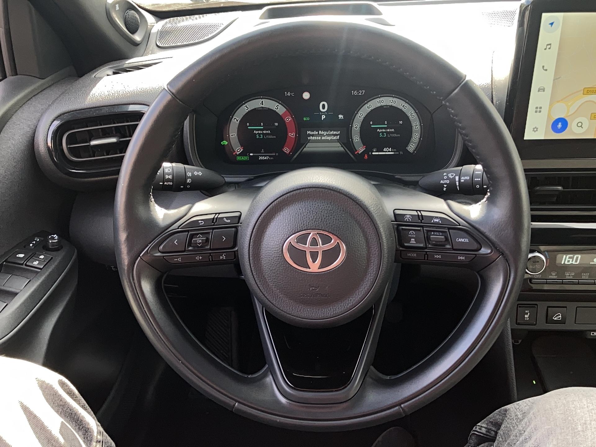 TOYOTA Yaris Cross Hybride 130h AWD-i Premiere - Véhicule Occasion - Océane Auto TOYOTA Yaris Cross Hybride 130h AWD-i Premiere - Véhicule Occasion Océane Auto