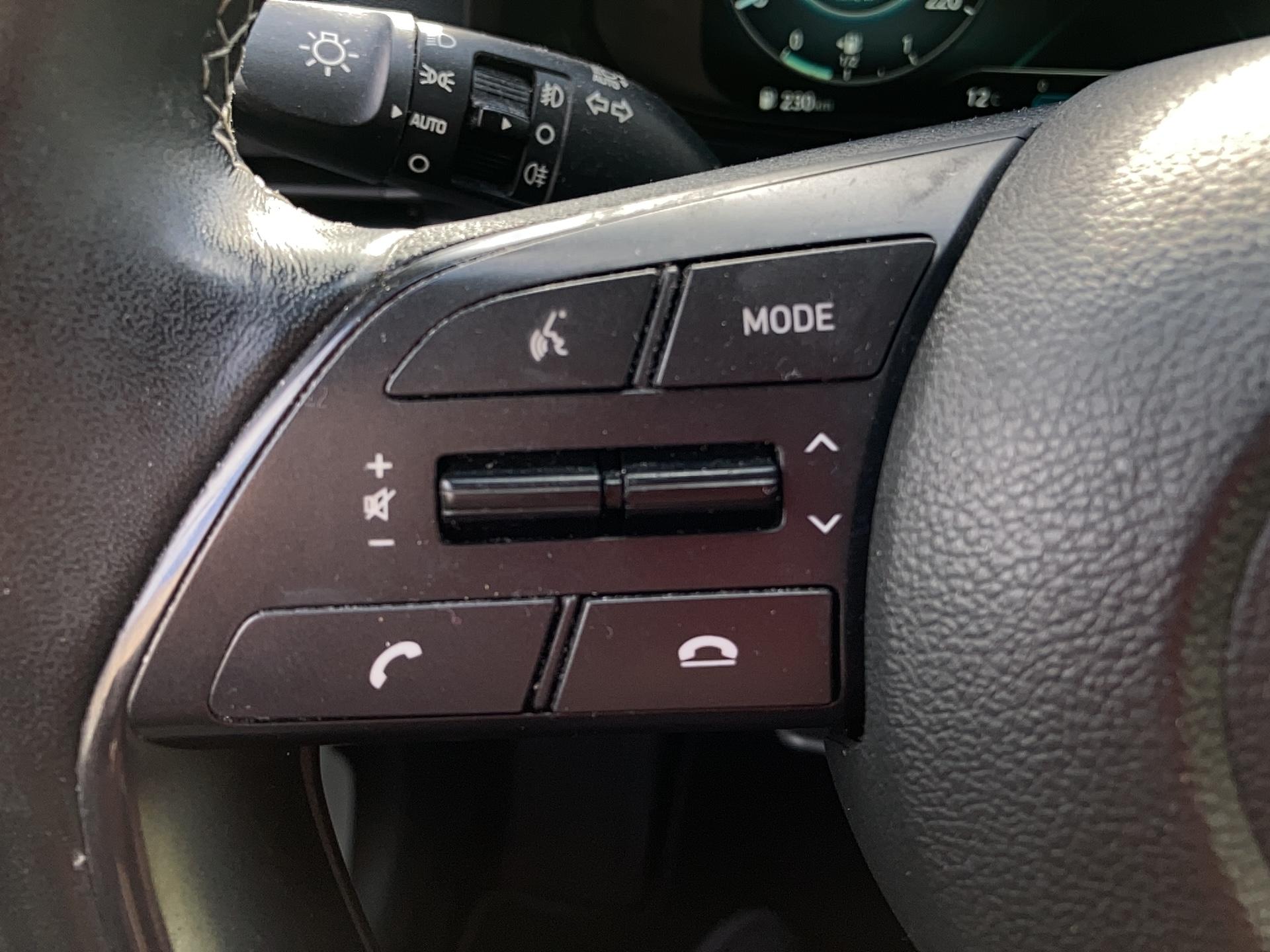 HYUNDAI i20 1.0 T-GDi 100 DCT-7 Hybrid 48V Creative - Véhicule Occasion - Océane Auto HYUNDAI i20 1.0 T-GDi 100 DCT-7 Hybrid 48V Creative - Véhicule Occasion Océane Auto