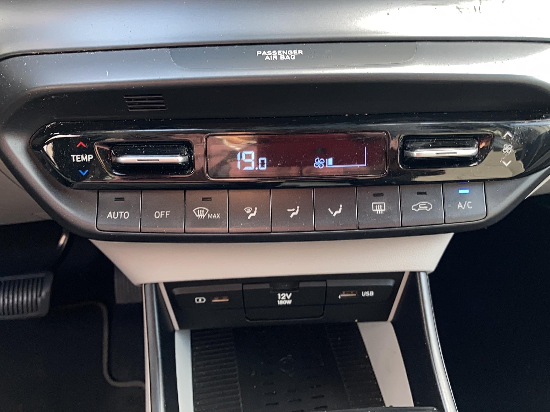 HYUNDAI i20 1.0 T-GDi 100 DCT-7 Hybrid 48V Creative - Véhicule Occasion - Océane Auto HYUNDAI i20 1.0 T-GDi 100 DCT-7 Hybrid 48V Creative - Véhicule Occasion Océane Auto