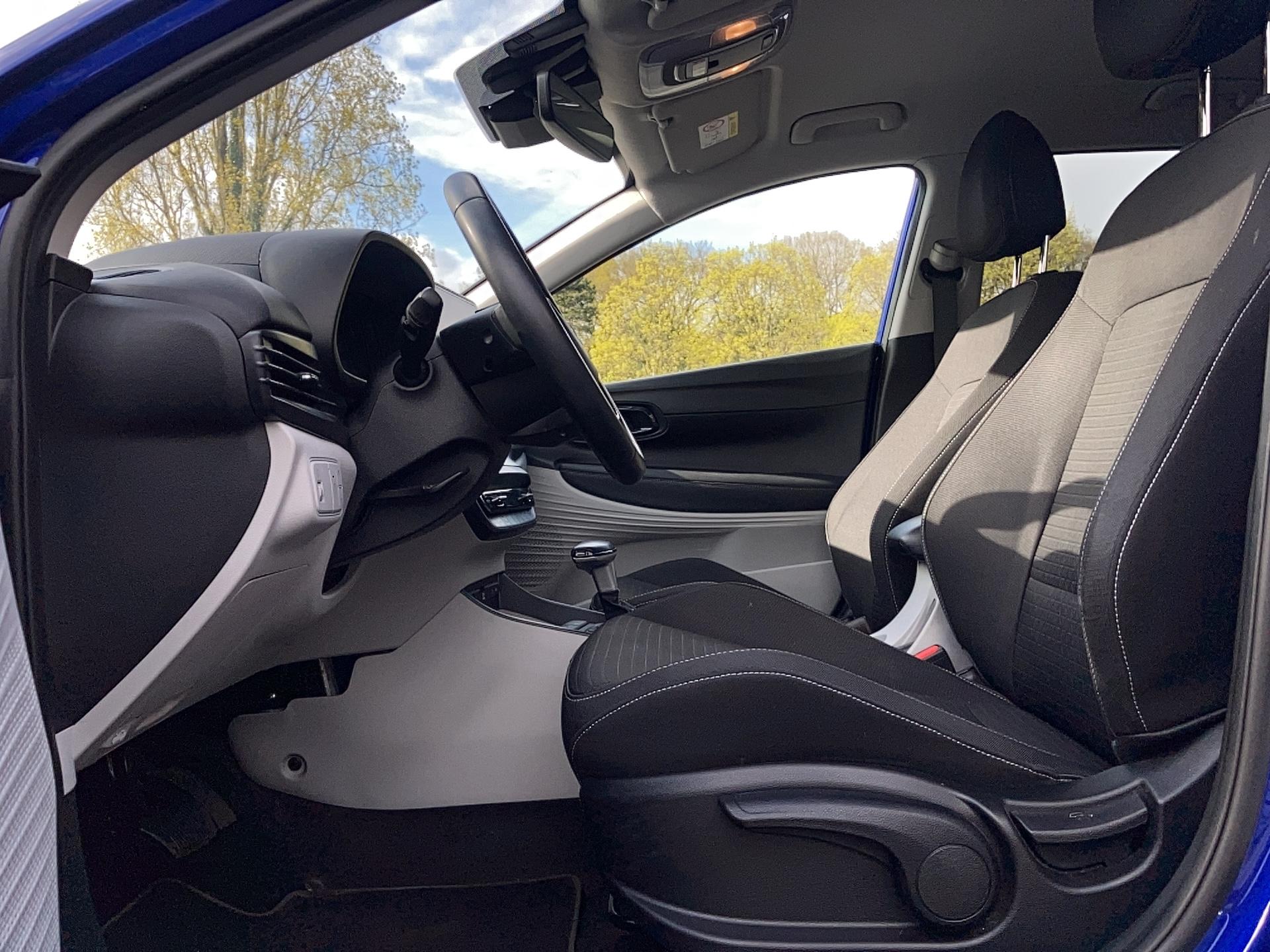 HYUNDAI i20 1.0 T-GDi 100 DCT-7 Hybrid 48V Creative - Véhicule Occasion - Océane Auto HYUNDAI i20 1.0 T-GDi 100 DCT-7 Hybrid 48V Creative - Véhicule Occasion Océane Auto