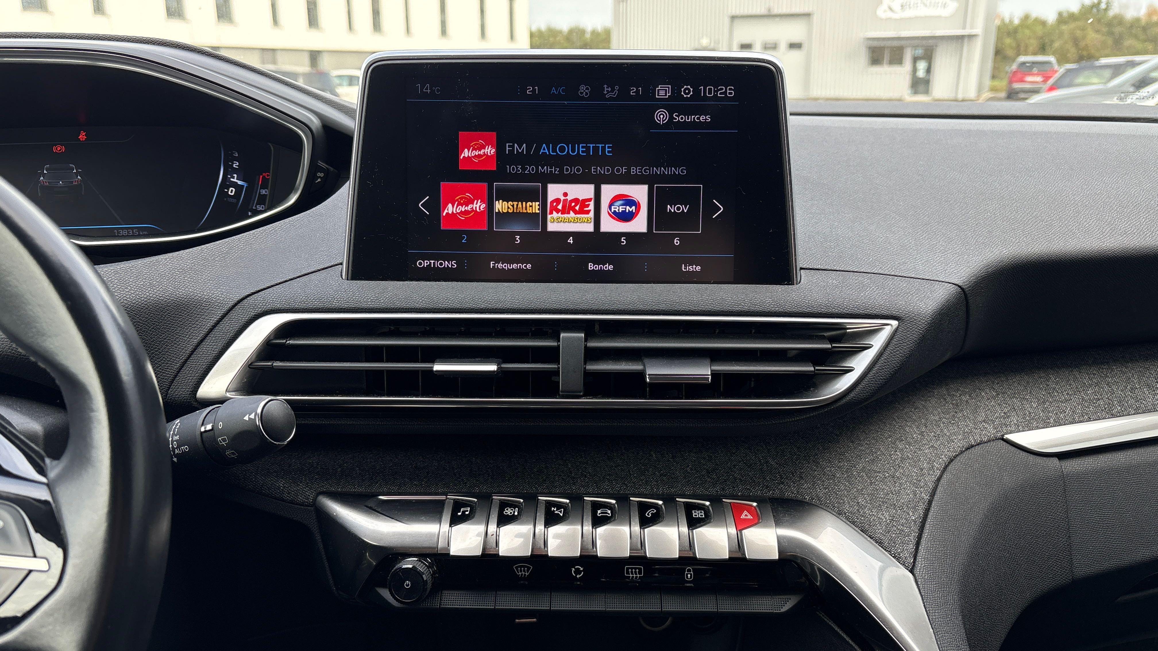 PEUGEOT 3008 BlueHDi 130ch S&S BVM6 Allure - Véhicule Occasion Océane Auto