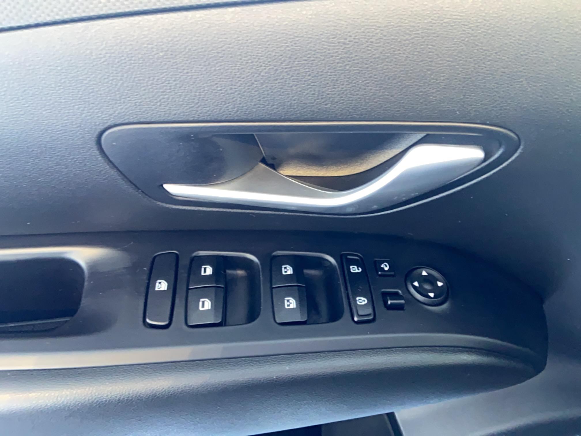 HYUNDAI Tucson 1.6 T-GDI 230 Hybrid BVA6 Intuitive - Véhicule Occasion - Océane Auto HYUNDAI Tucson 1.6 T-GDI 230 Hybrid BVA6 Intuitive - Véhicule Occasion Océane Auto