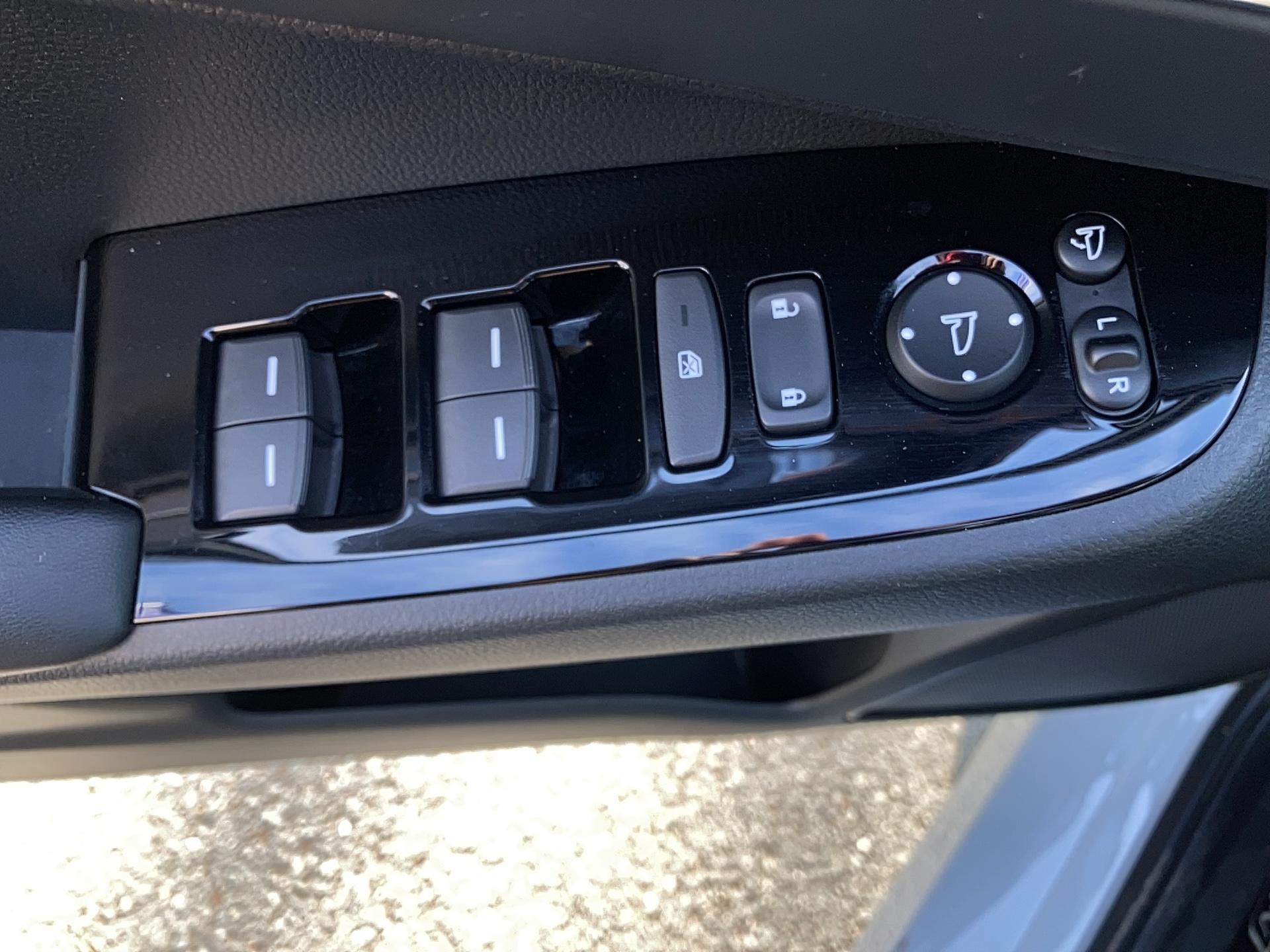 HONDA HR-V e:HEV 1.5 i-MMD Advance - Véhicule Occasion - Océane Auto HONDA HR-V e:HEV 1.5 i-MMD Advance - Véhicule Occasion Océane Auto