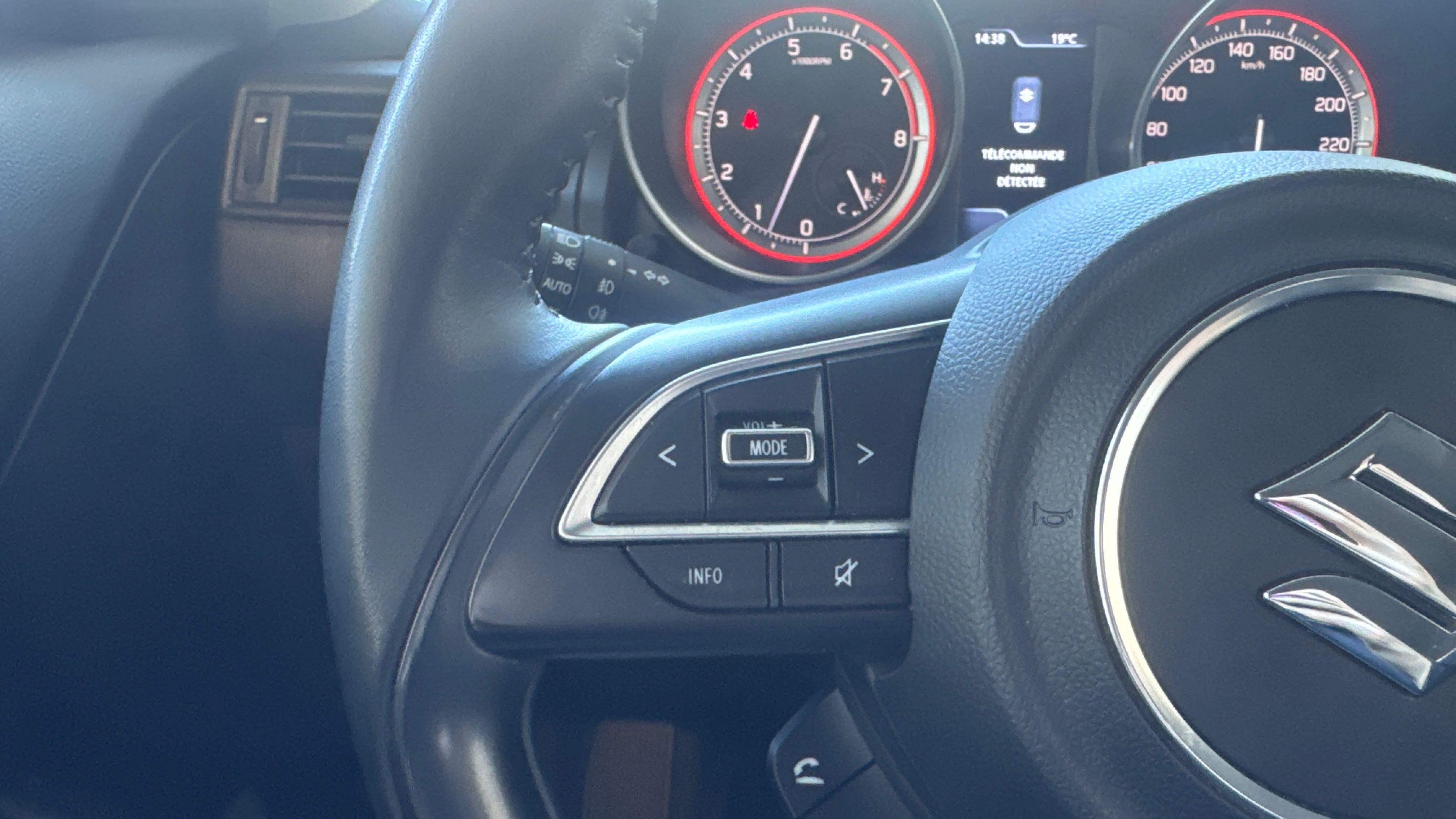 SUZUKI Swift 1.2 Dualjet Hybrid Pack - Véhicule Occasion Océane Auto