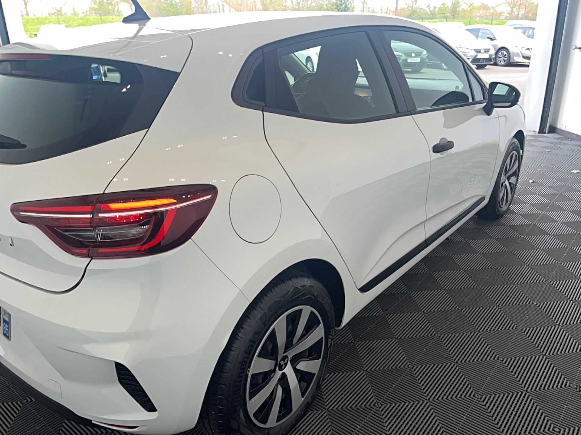 MITSUBISHI Colt 1.0 MPI 67 Invite - Véhicule Occasion - Océane Auto MITSUBISHI Colt 1.0 MPI 67 Invite - Véhicule Occasion Océane Auto