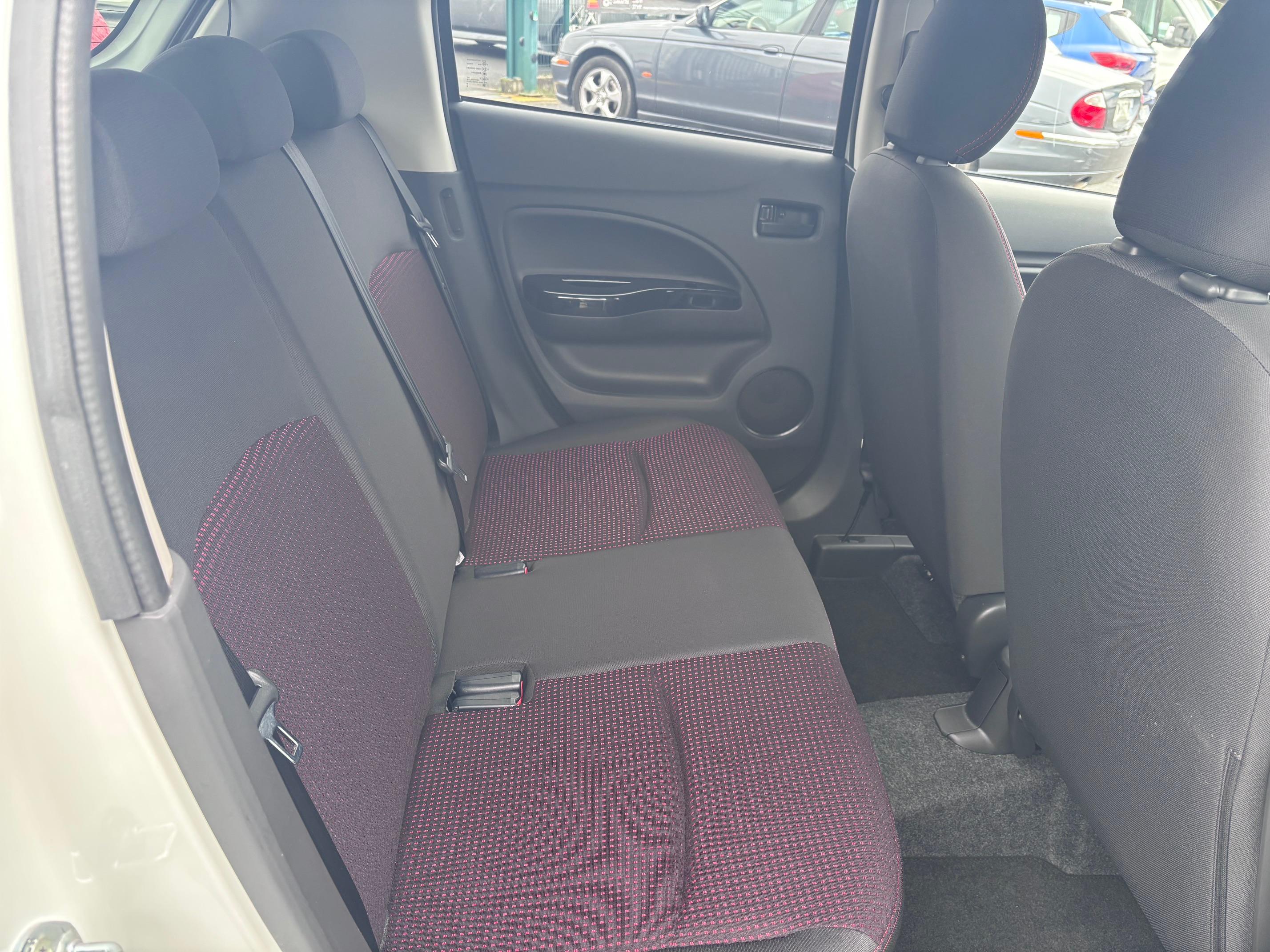 MITSUBISHI Space Star 1.2 MIVEC 80 AS&G Black Collection - Véhicule Occasion Océane Auto