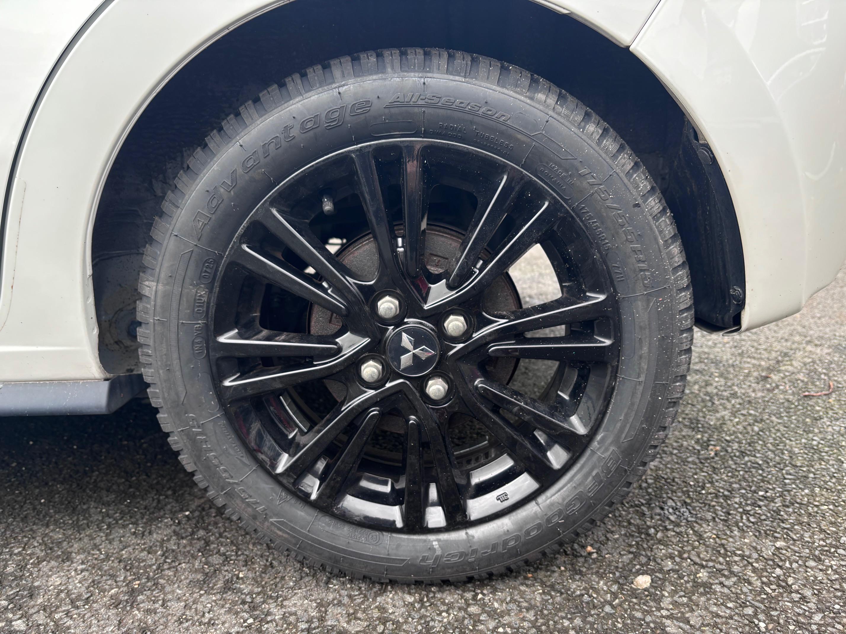 MITSUBISHI Space Star 1.2 MIVEC 80 AS&G Black Collection - Véhicule Occasion Océane Auto