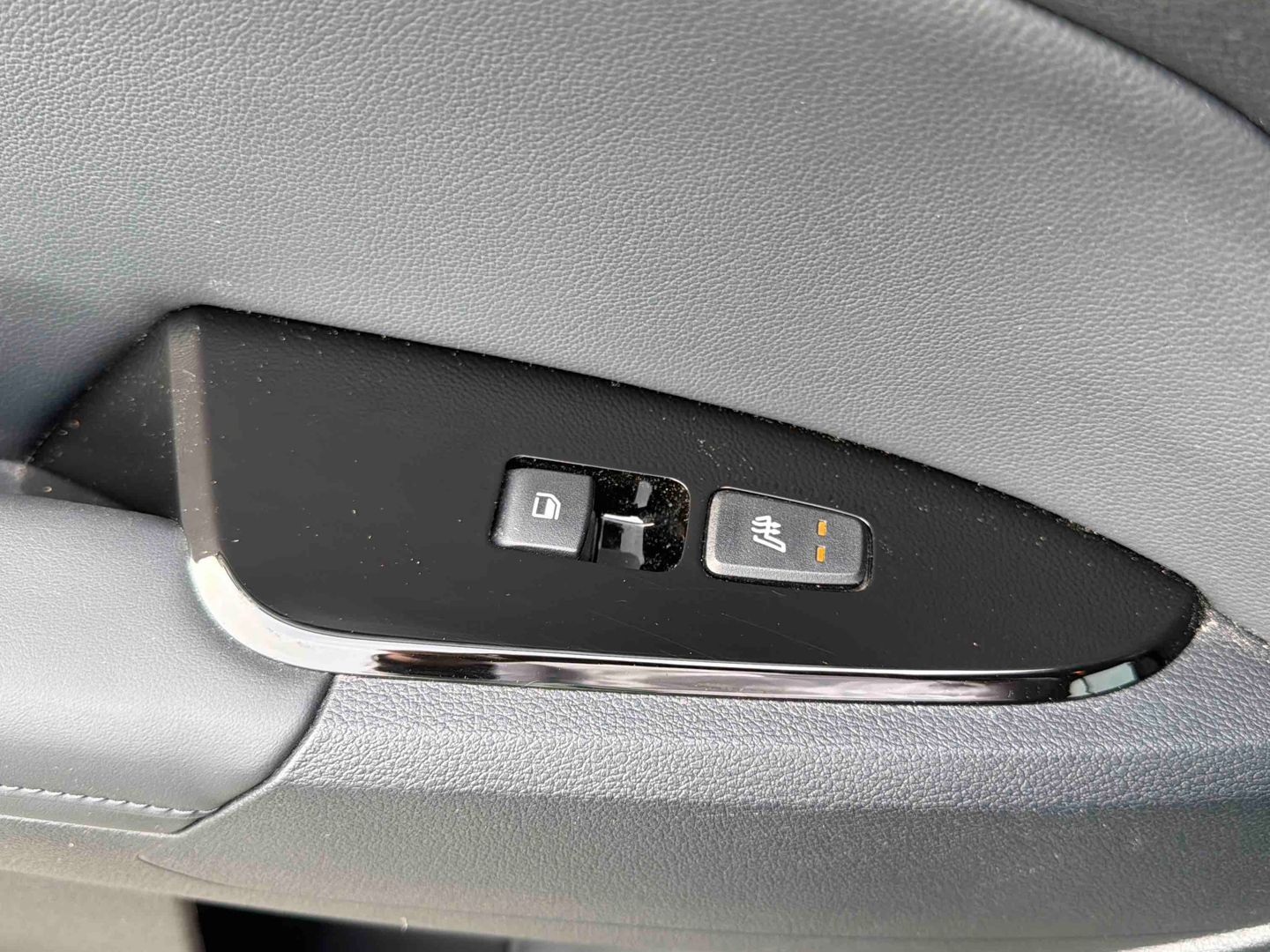 KIA Sportage 1.6 T-GDi 230ch ISG Hybride BVA6 4x2 Design - Véhicule Occasion Océane Auto