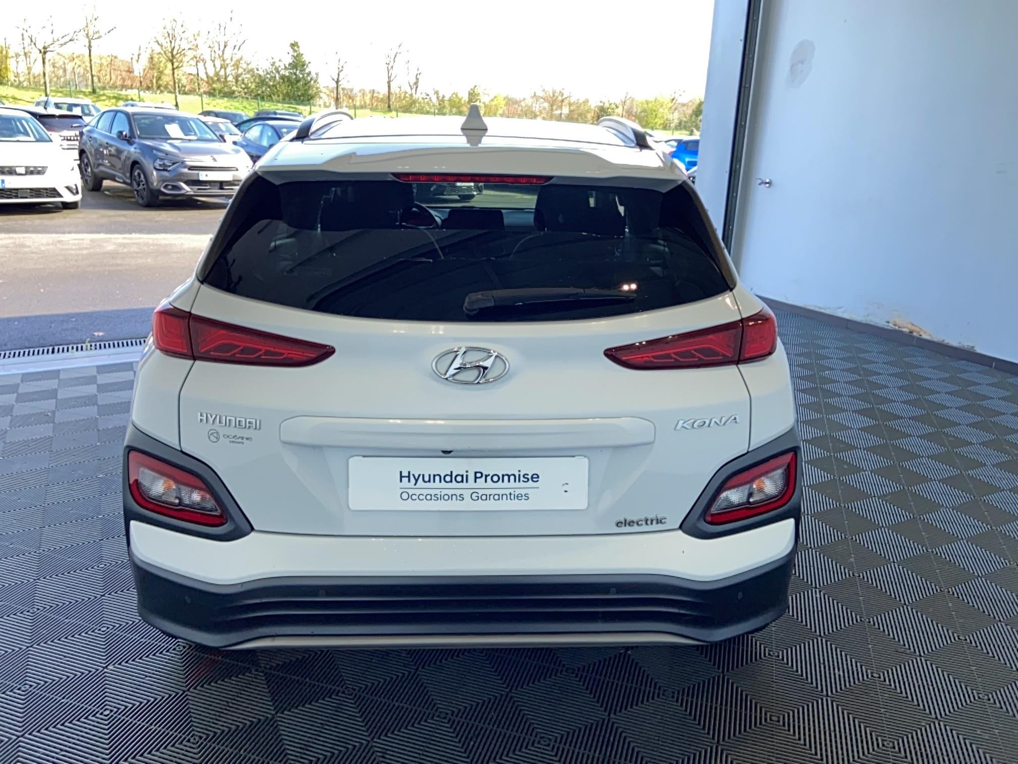 HYUNDAI Kona Electrique 39 kWh - 136 ch Business - Véhicule Occasion - Océane Auto HYUNDAI Kona Electrique 39 kWh - 136 ch Business - Véhicule Occasion Océane Auto