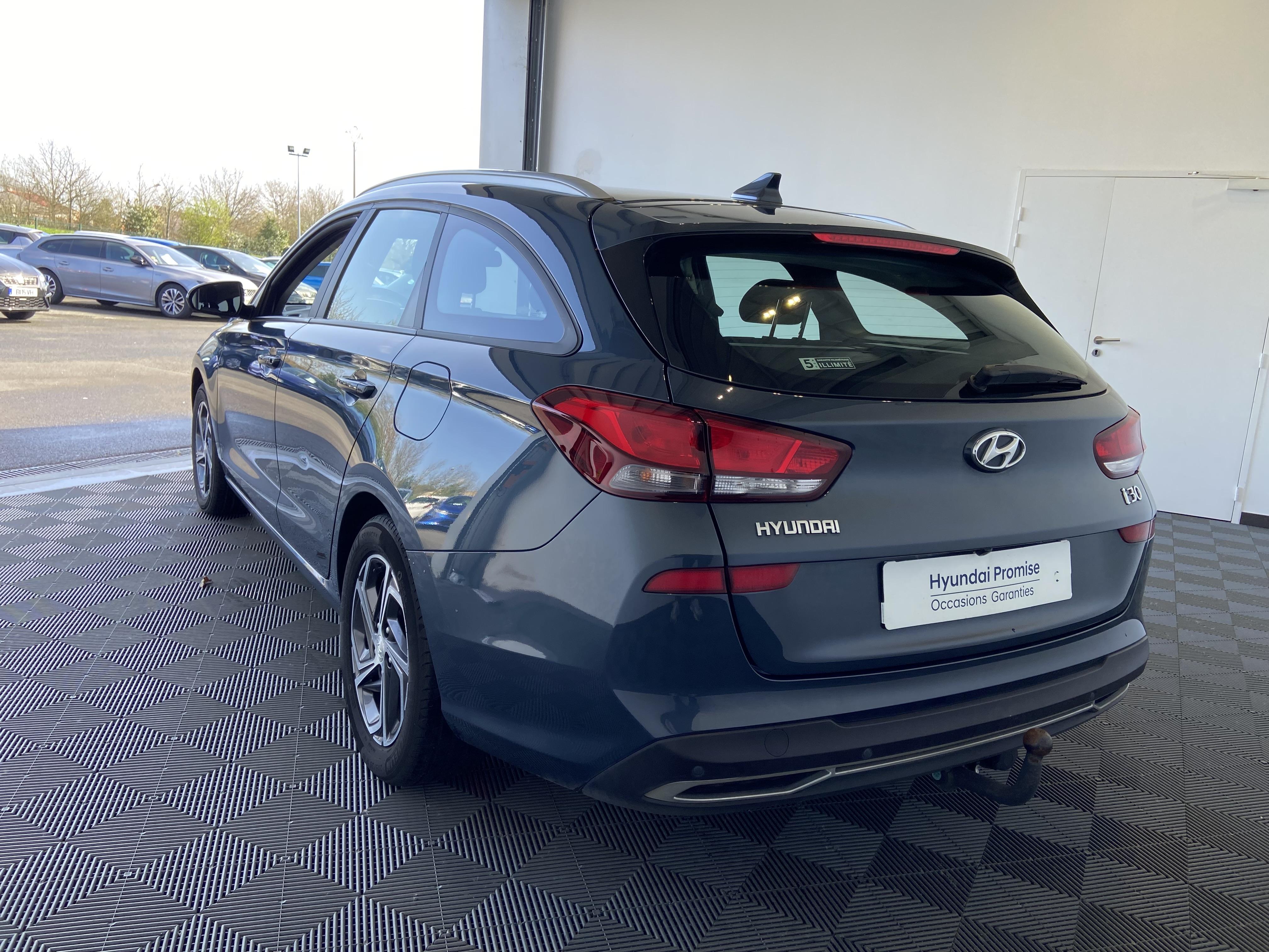 HYUNDAI i30 SW 1.6 CRDi 115 BVM6 Creative - Véhicule Occasion Océane Auto